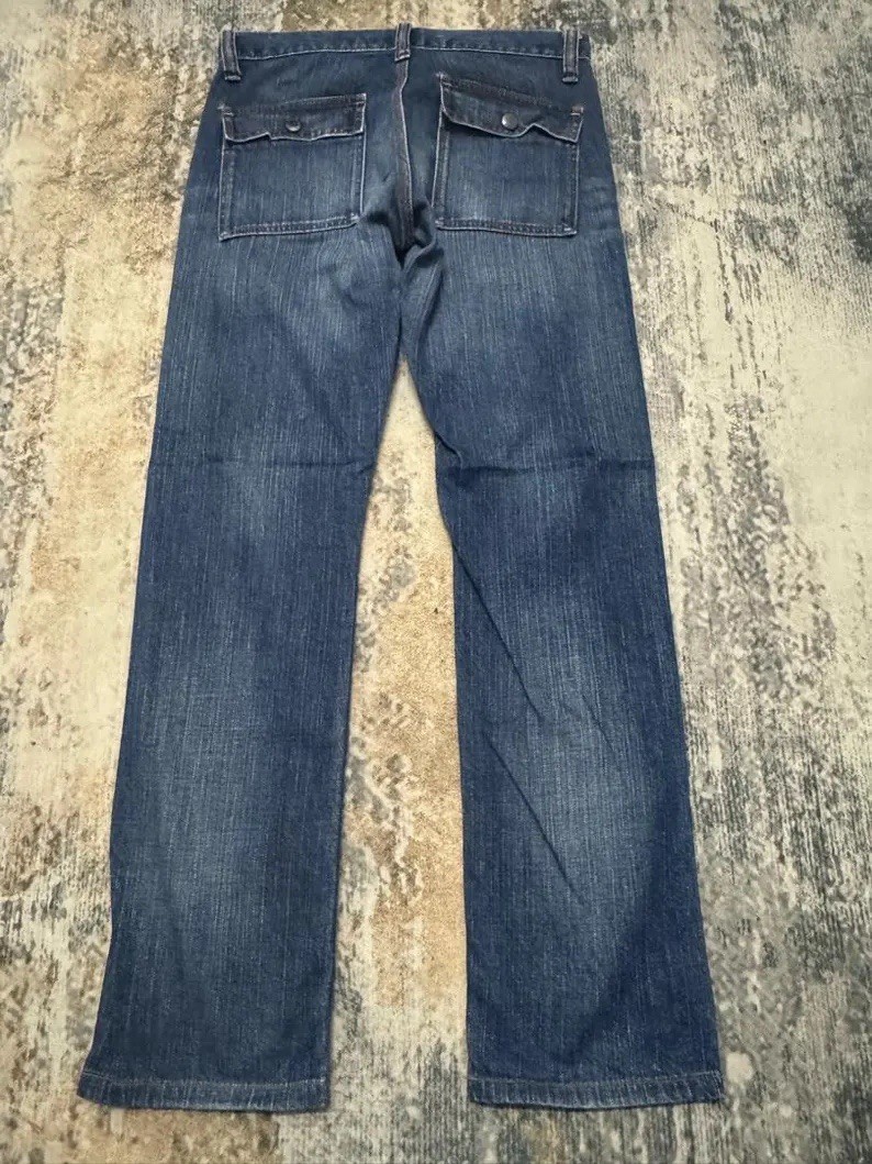 Levi’s Men’s Straight Leg Blue Denim Jeans Solid 5-Pocket Design New w/ Tags