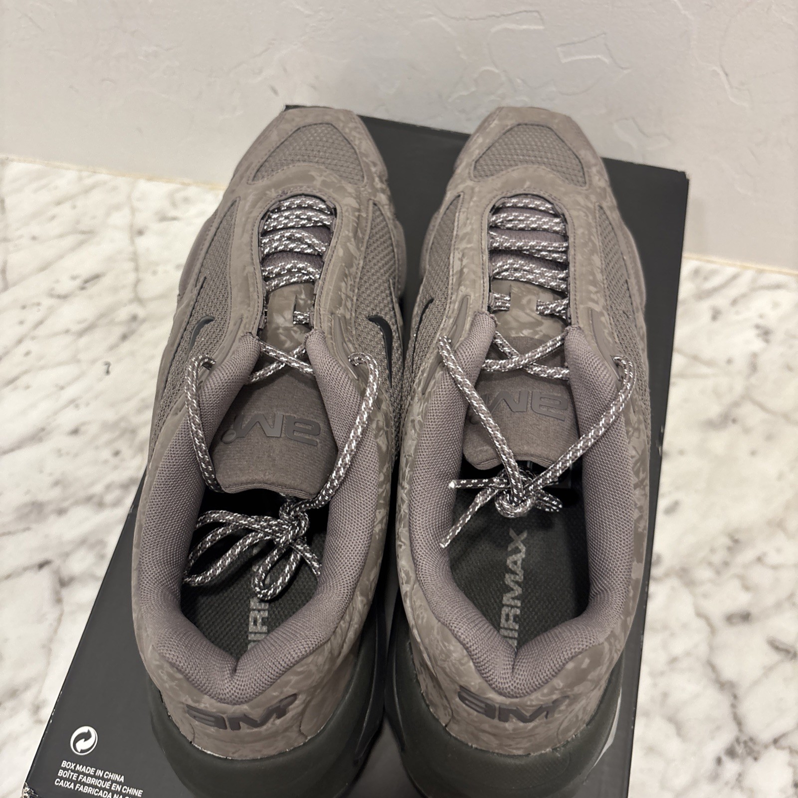 Nike Air Max Muse Cave Stone/Medium Ash Women Size 11.5 / Men’s 10 HV5758-289