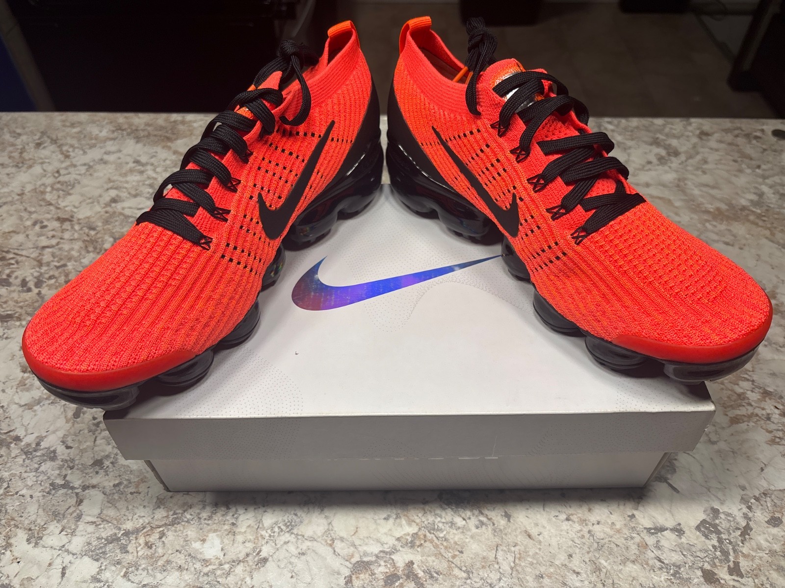 nike flyknit 3 size 10 new