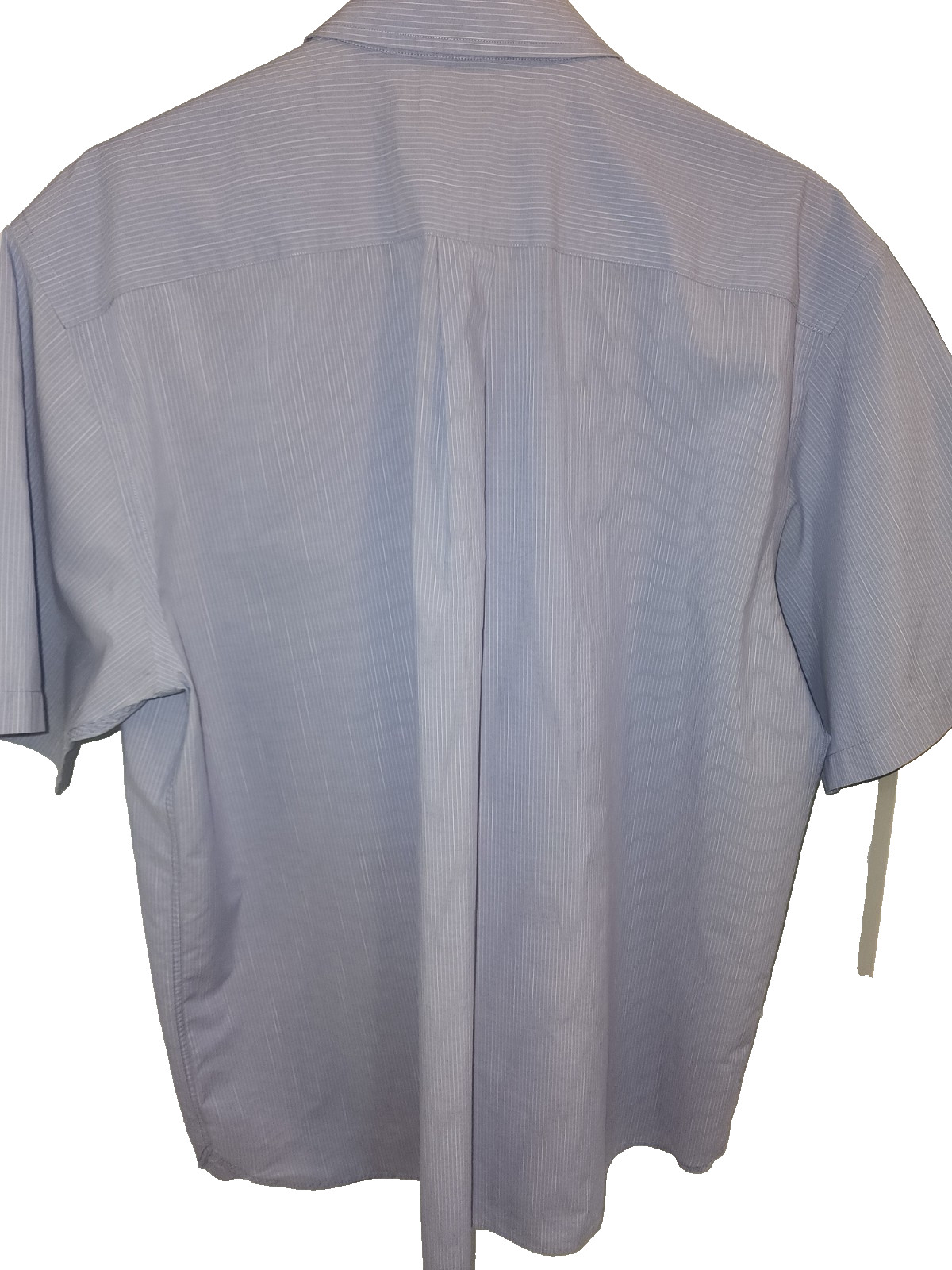 Daniel Cremieux Men’s Short Sleeve Shirt L – Blue w/White Pin Stripe-Button Coll