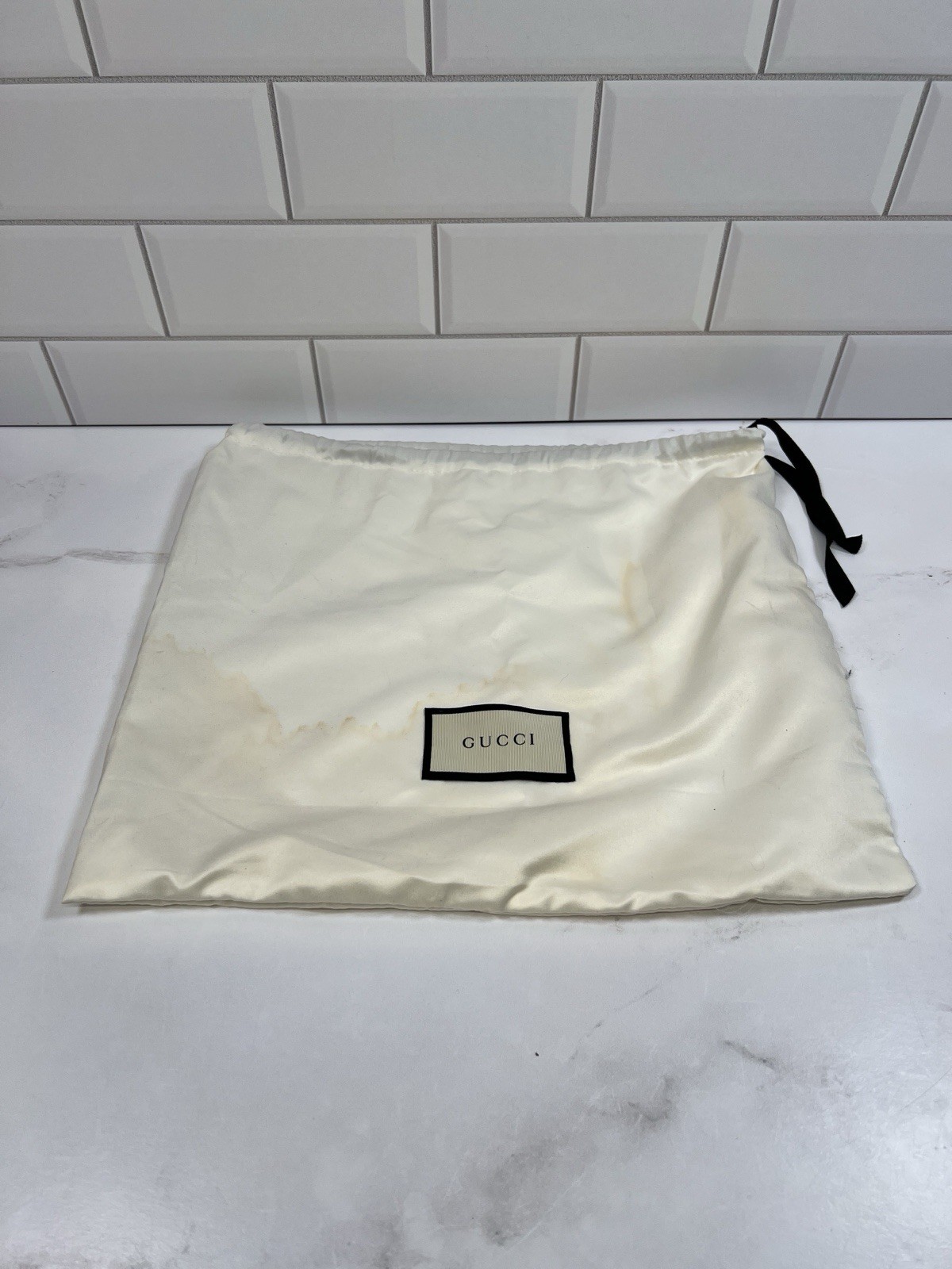 Gucci GG Matelasse Marmont Chain Leather Zip Camera Crossbody Bag Purse