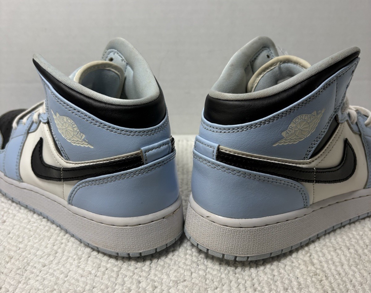 Nike Air Jordan 1 Mid GS Ice Blue Black White 555112-401 Size 6Y