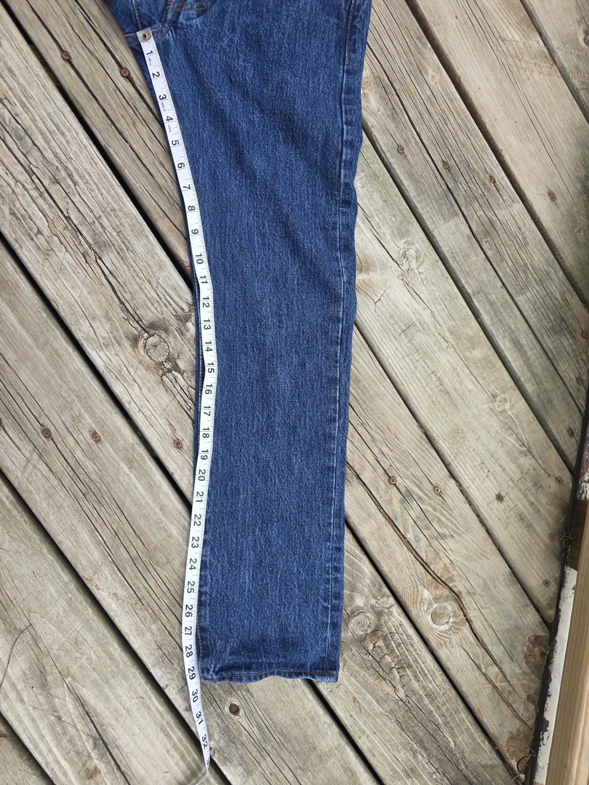 Levi’s 501 Original Classic Fit Straight Leg Men’s Jeans 28×30 Dark Stonewash