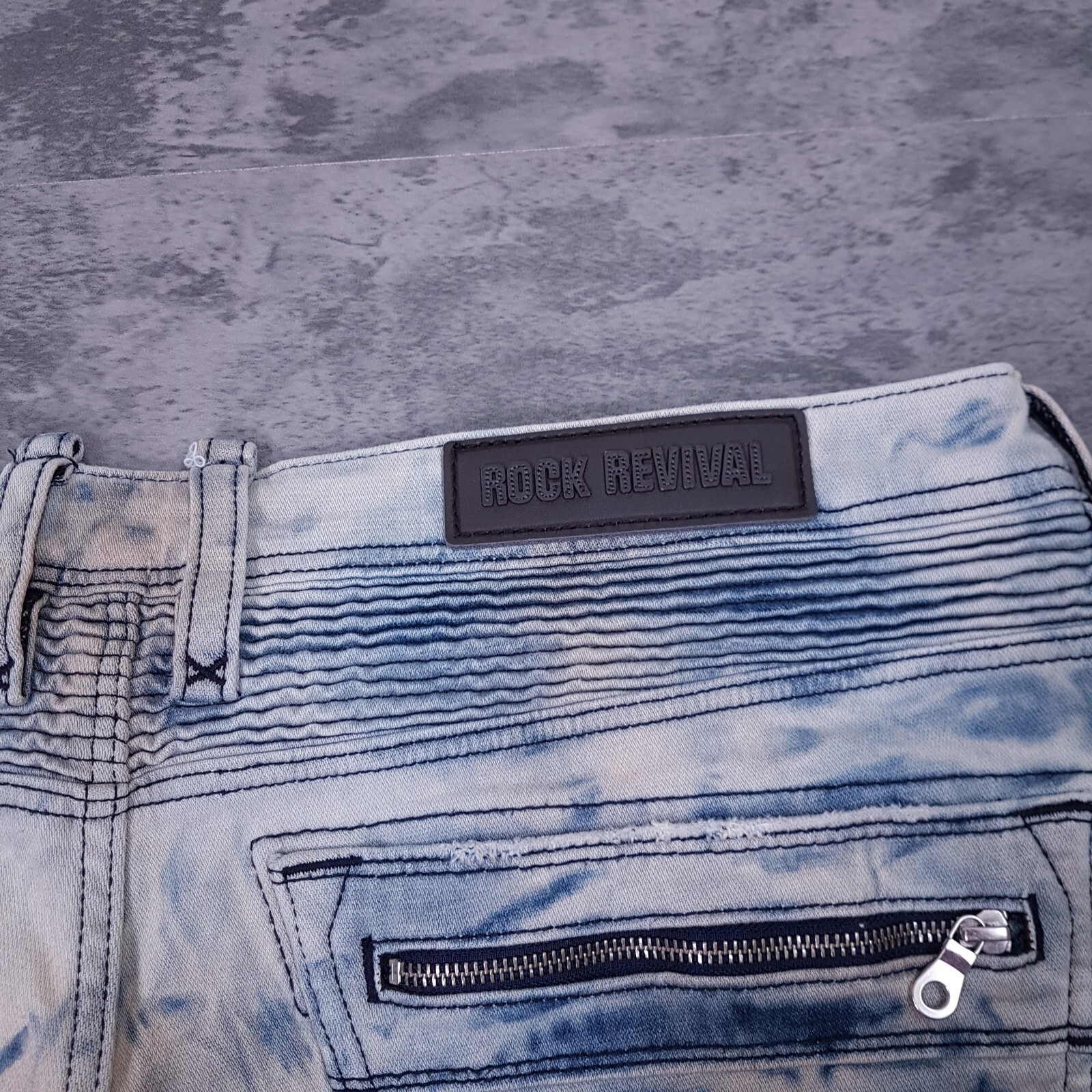 ROCK REVIVAL Daviday Moto Acid Wash Straight Distressed Jeans Mens Size 40×32