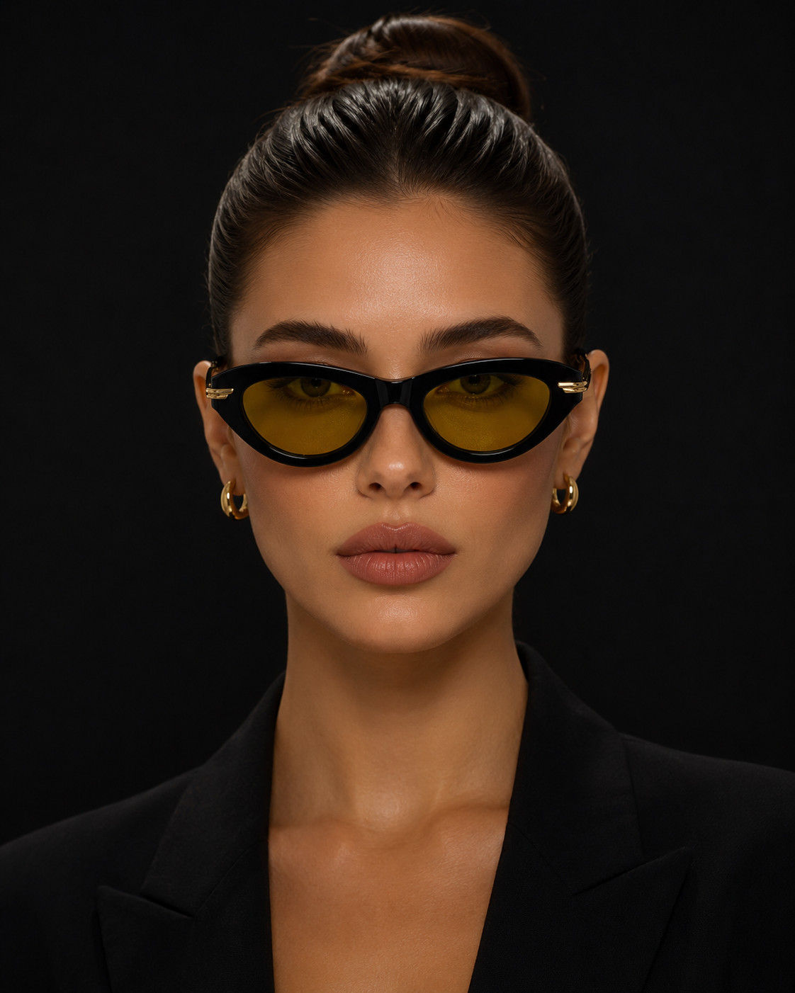 Bottega Veneta BV1368S Luxury Cat Eye Sunglasses 53-19-140