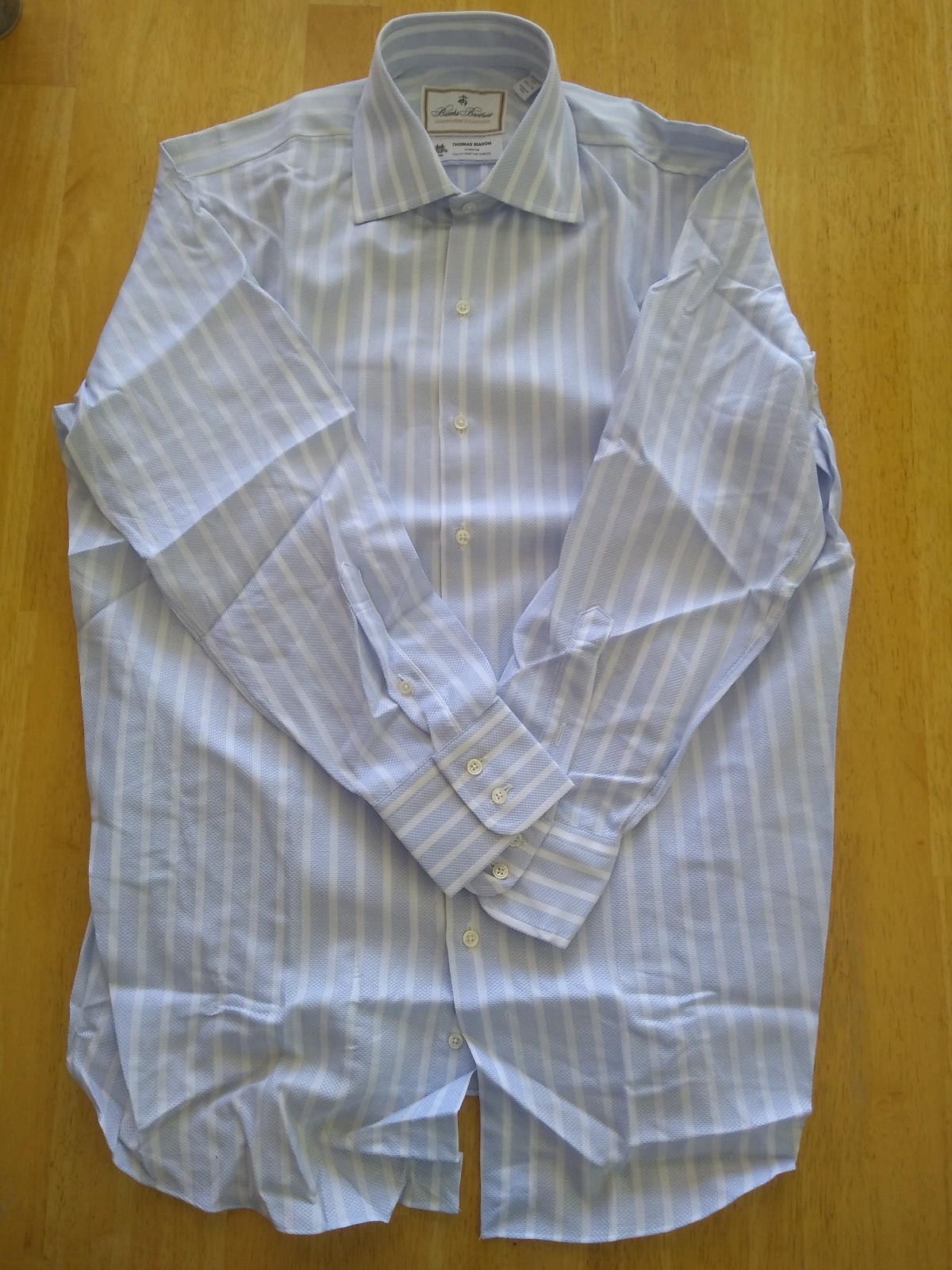 NWOT Brooks Brothers Luxury Collection Blue with White Stripe Regent MSRP $168