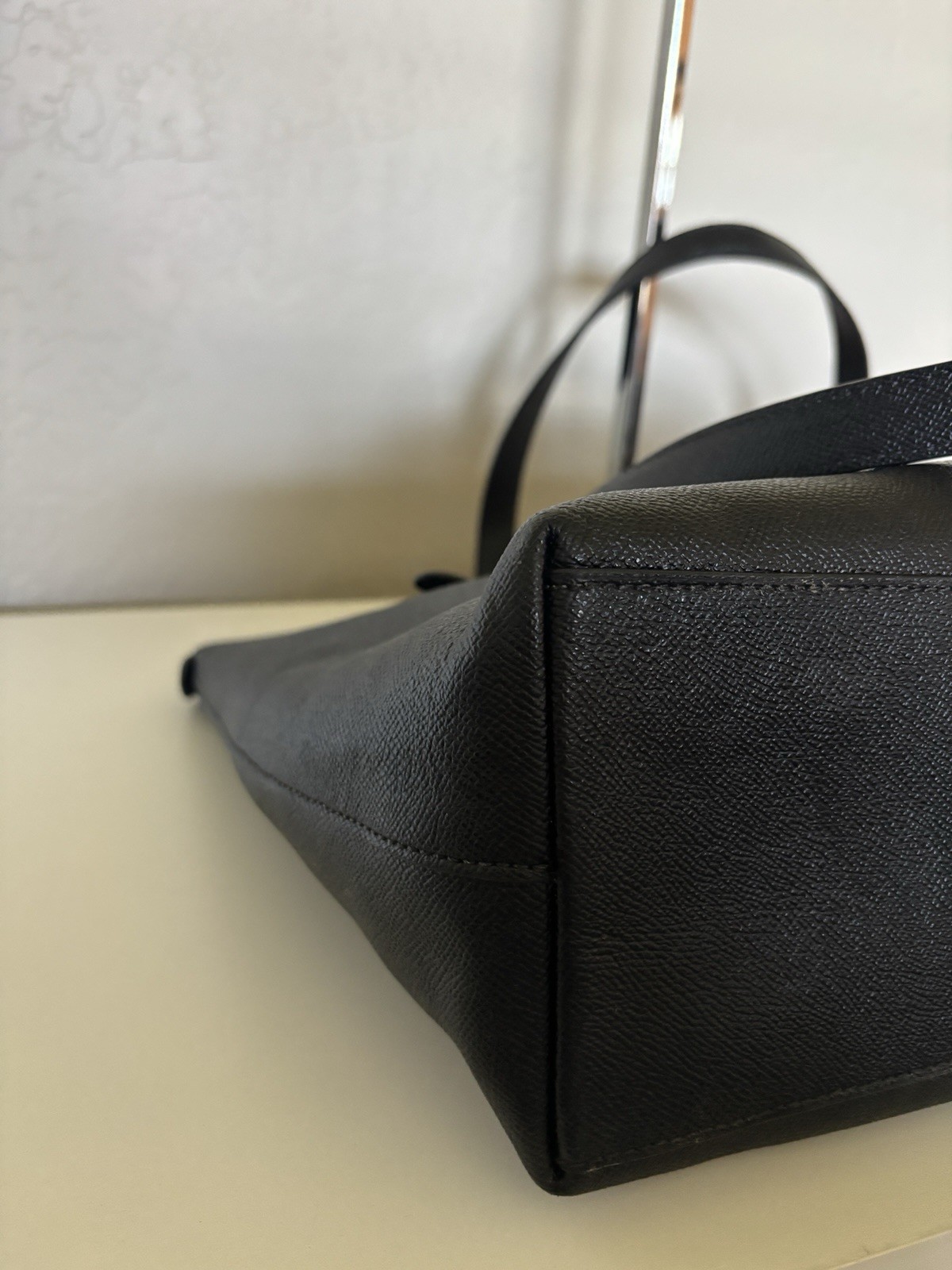 Coach NY City Gallery Tote Bag Leather F79608 Black Gold