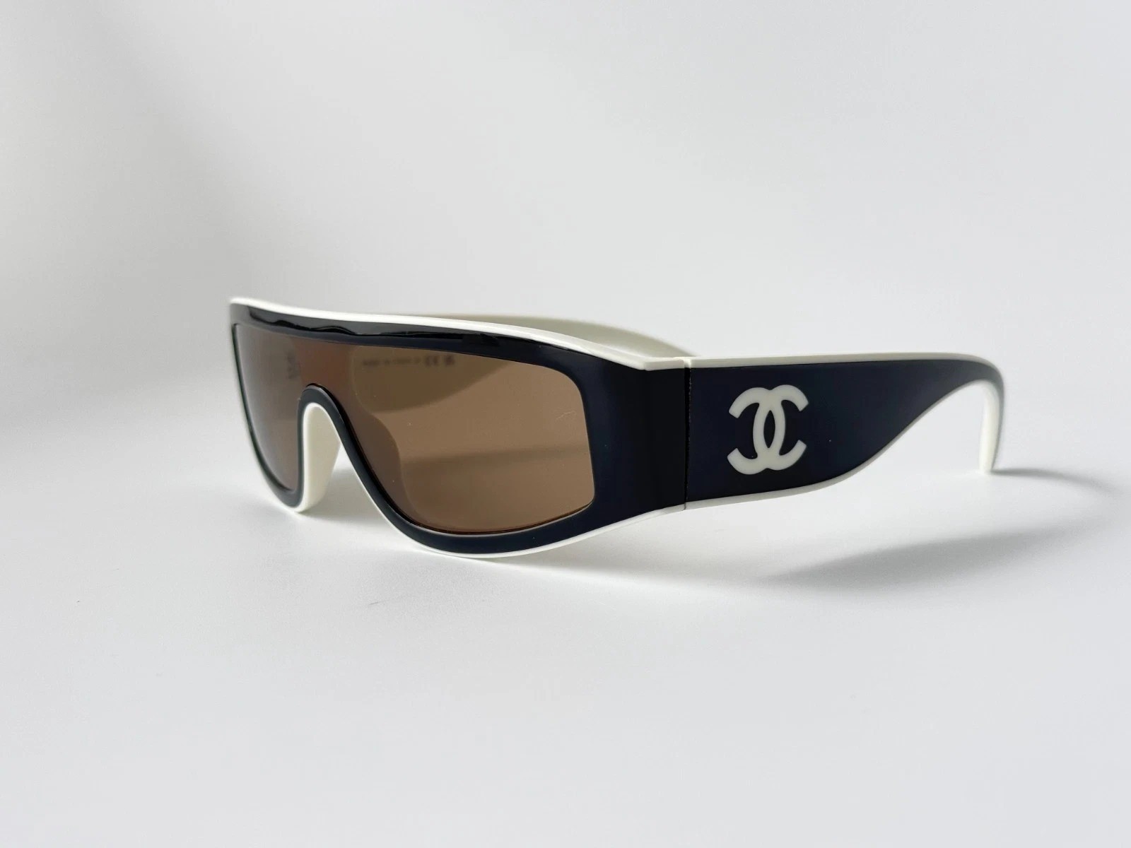 CHANEL CH6057 Shield Wrap Sunglasses Black Beige Brown Lens Unisex 54-19-145