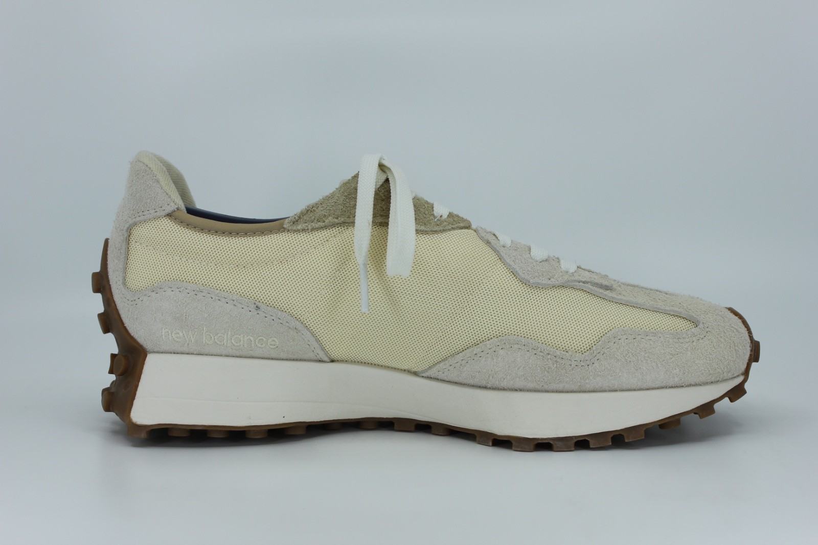 New Balance 327 MS327ACM Mens 9 D Casual Running Shoes Cream Brown Suede