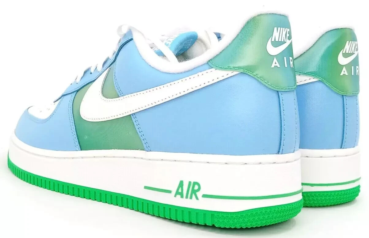 “NEW” Nike Men’s Air Force 1 ’07 Sneakers Size 11 US