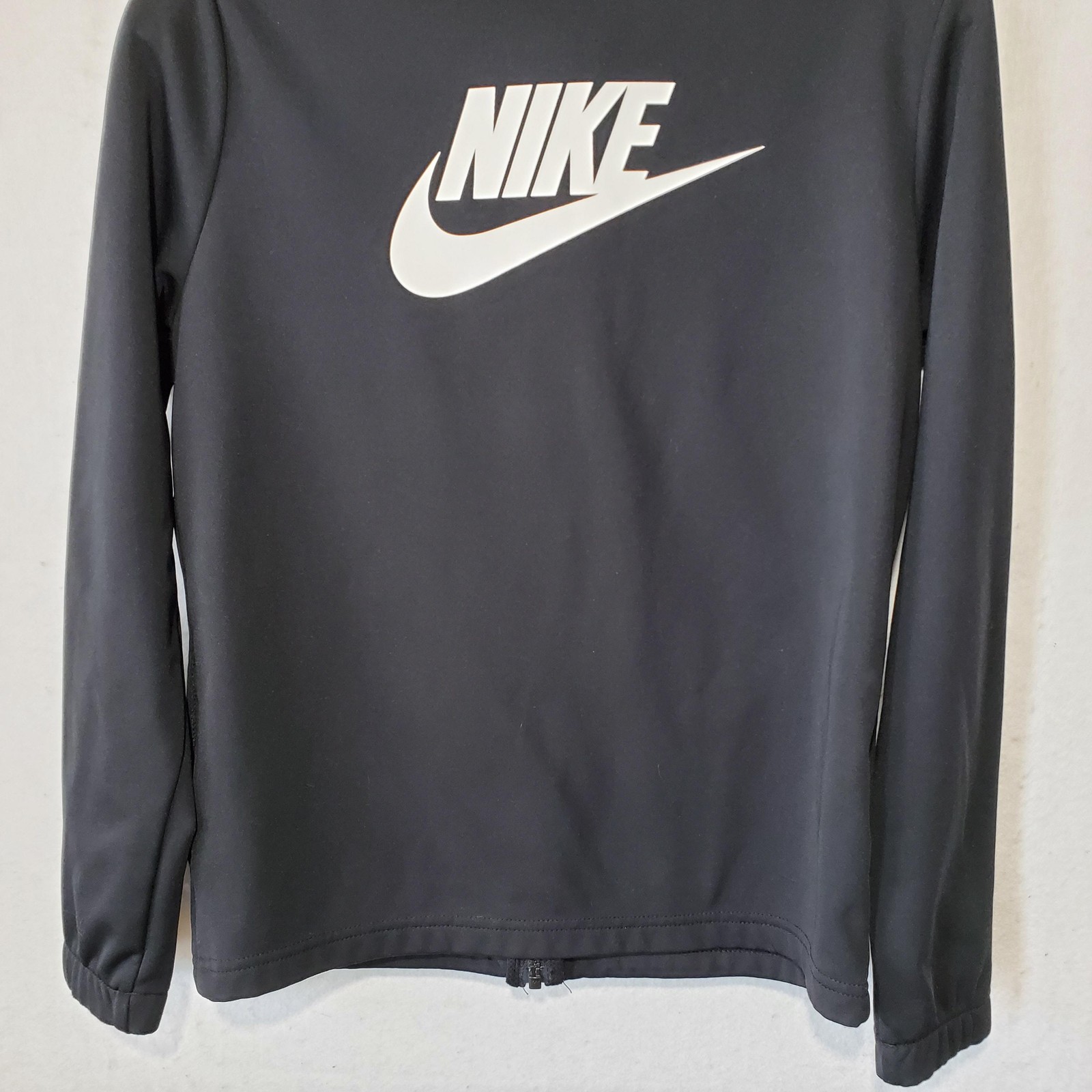 Nike Jacket Youth’s XL Black Full Zip Track Athletic Swoosh Logo Lightweight