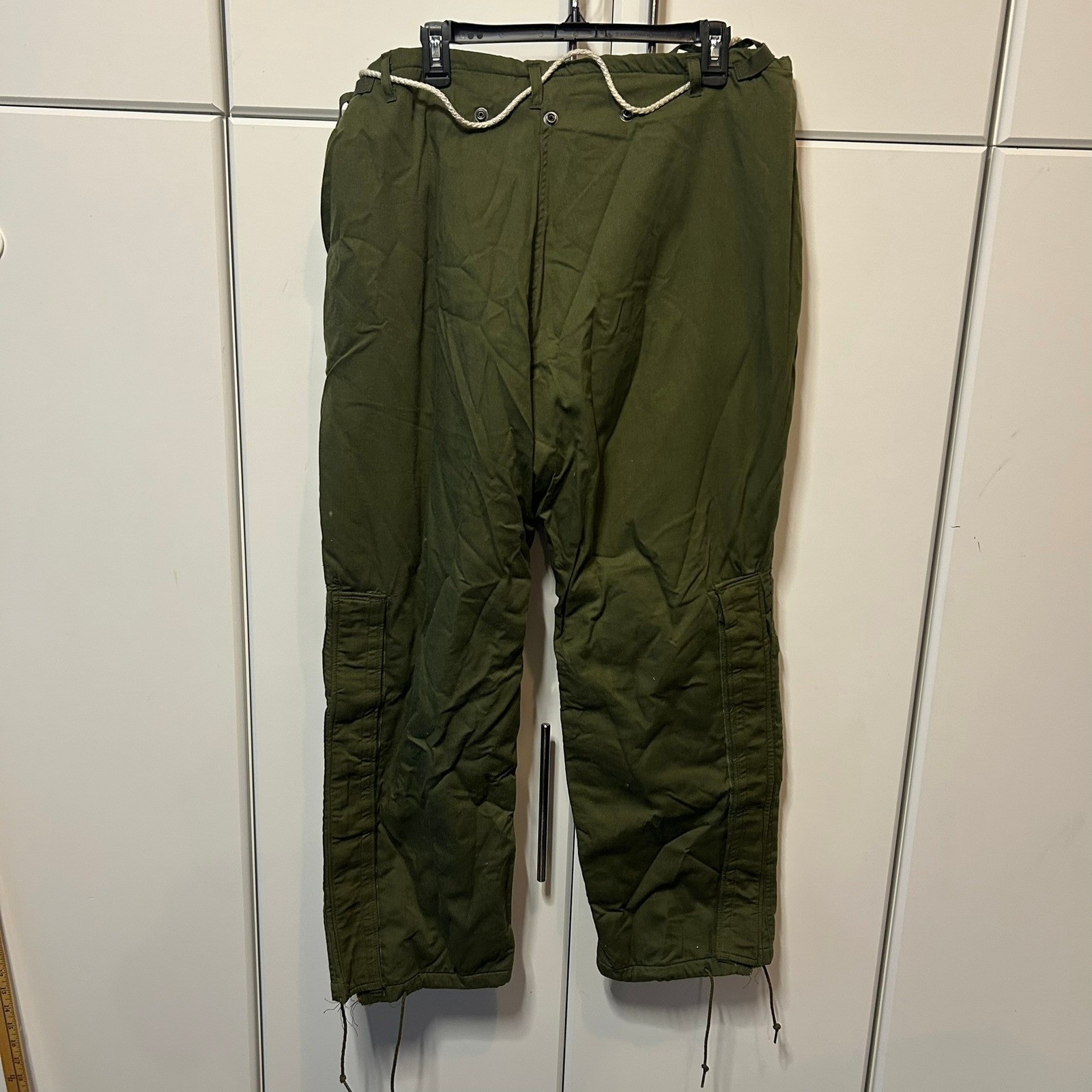 Vintage US Military Chemical Protective Trousers Winfield Mfg Large Green Cargo