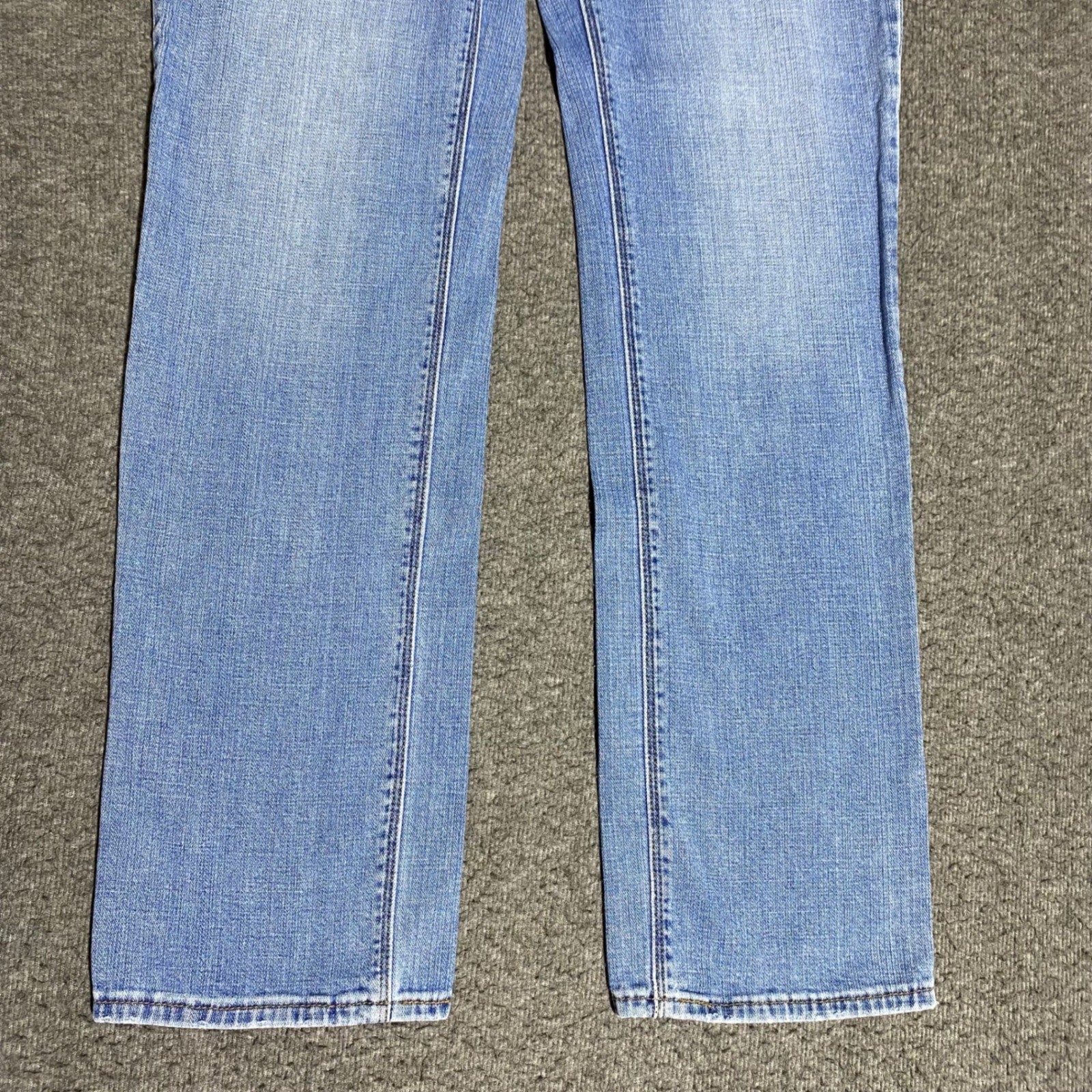 Levi’s 525 Perfect Waist Jeans Womens 10M Light Wash Blue Denim 30×31 Boho Prep