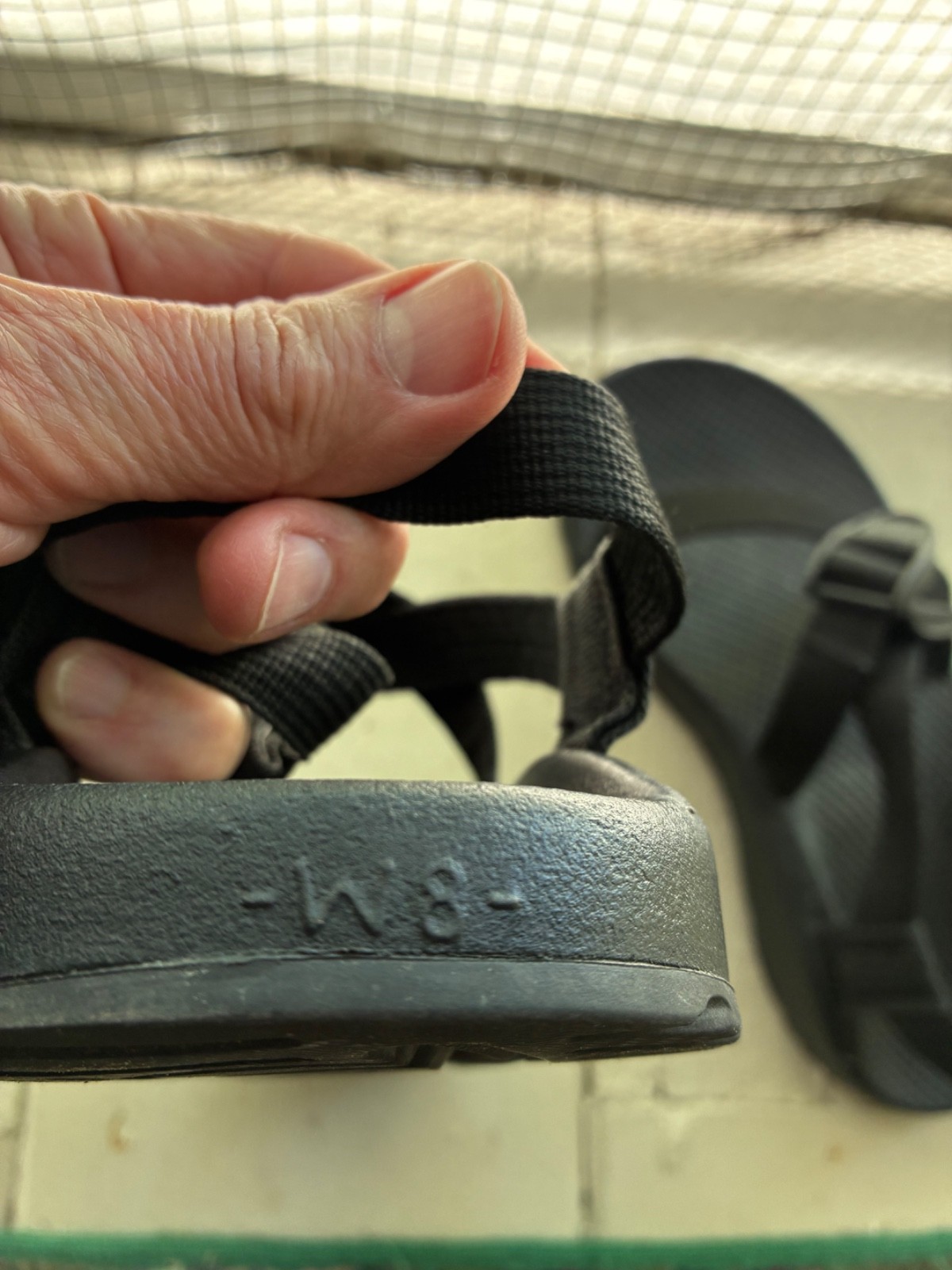 Chaco – Women’s Z1 Classic Sandal, Black, Size 8 Wide Adjustable Straps