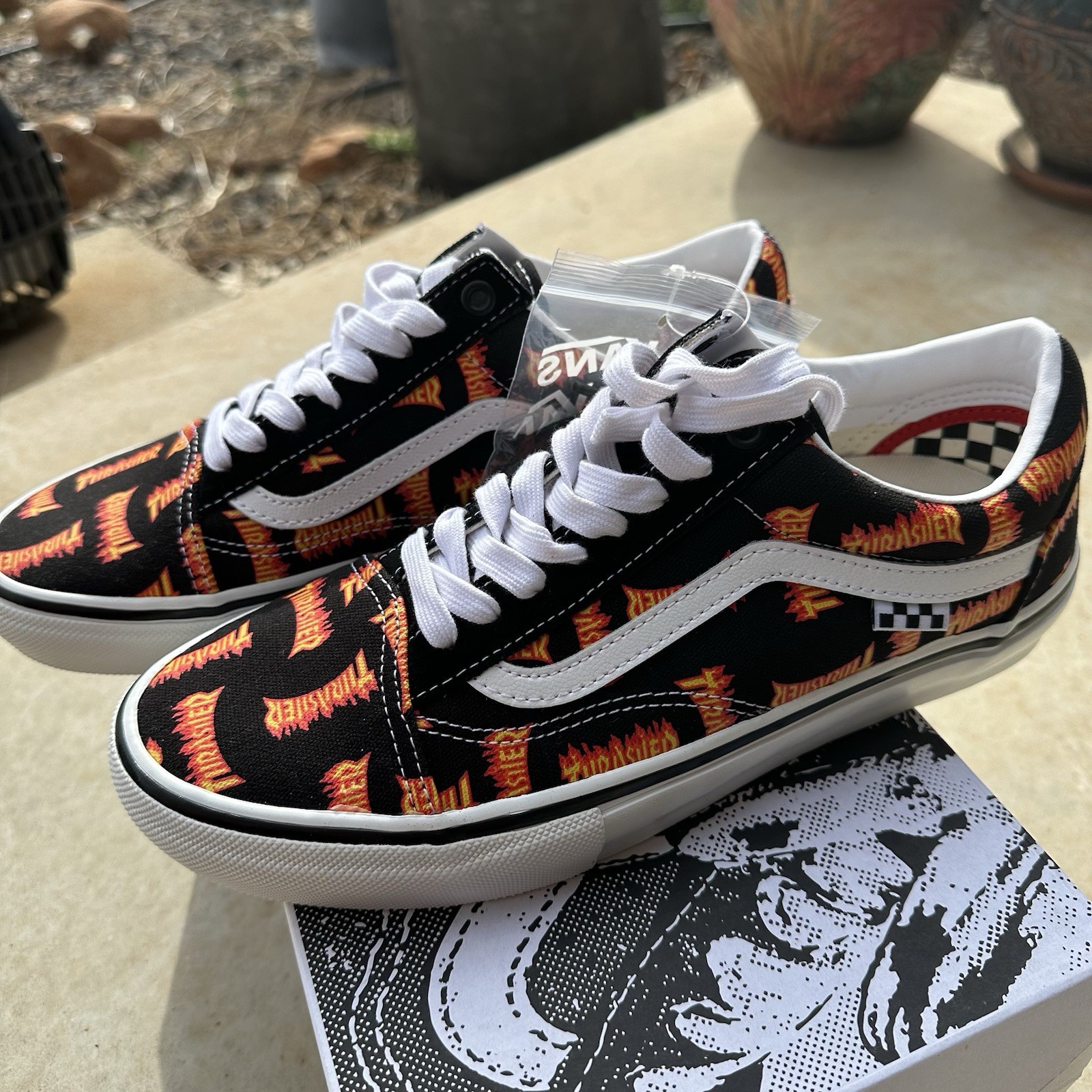 VANS Skate Old Skoo, Trasher Black/Multi – VN0005W0BML SIZE 9 W/BOX NOS
