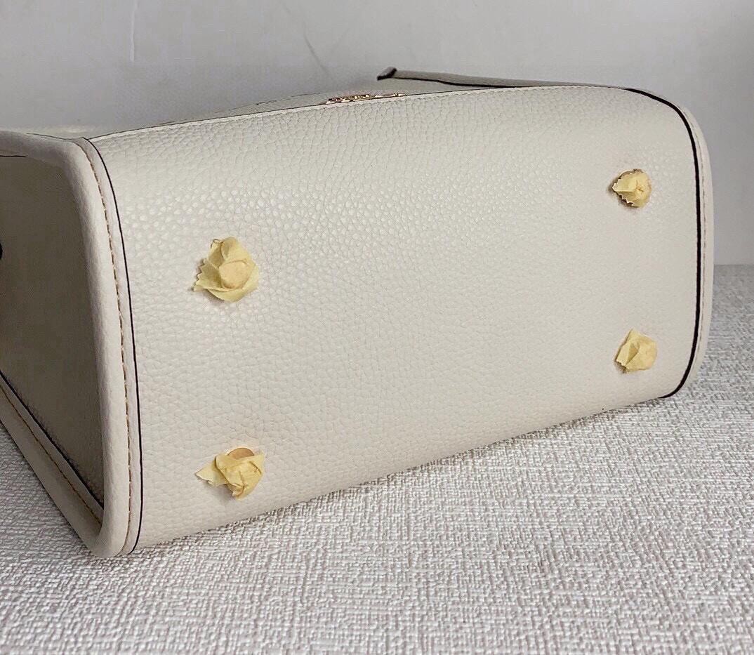 COACH Classic Printed Snoopy White Leather Shoulder Bag 8.6 in