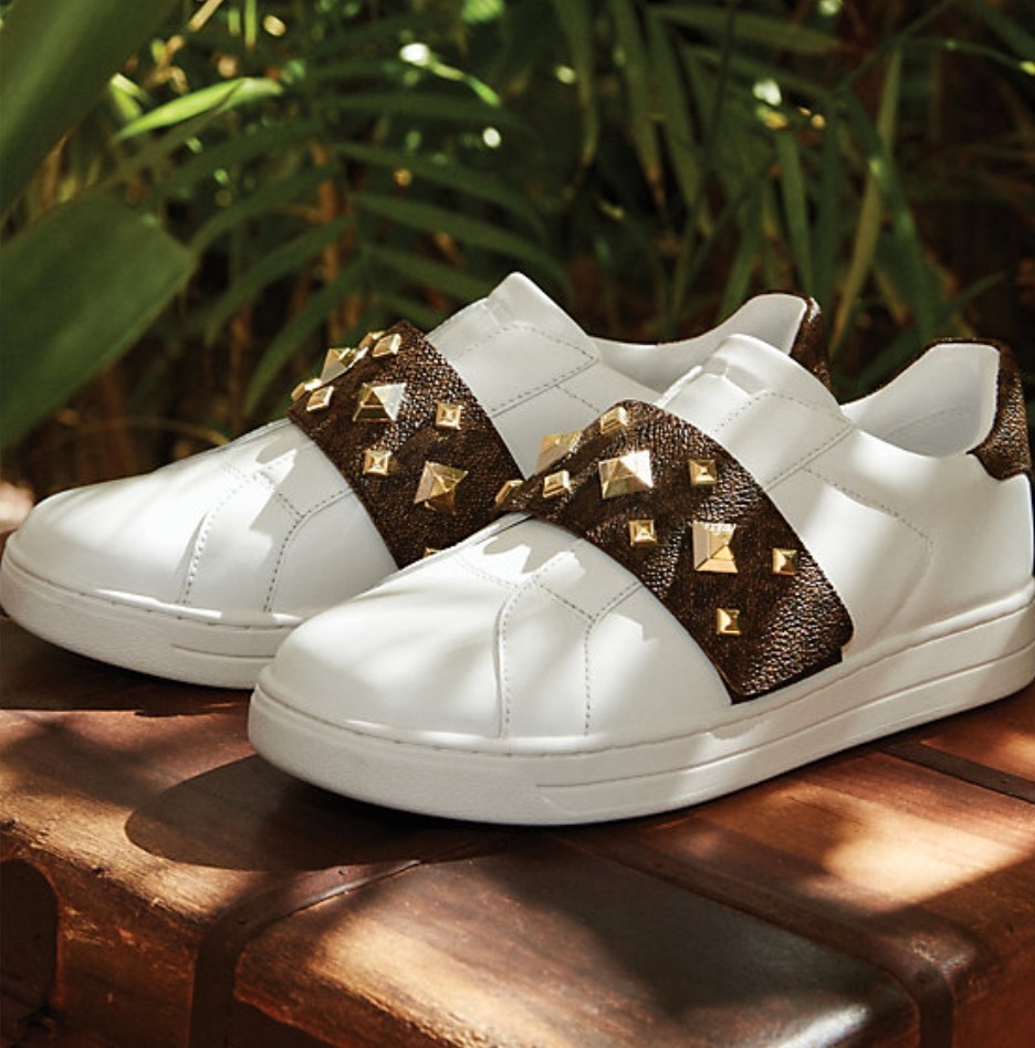 Michael Kors Women’s Kenna Leather & Studded Logo White Sneakers – Size 9.5 -NEW