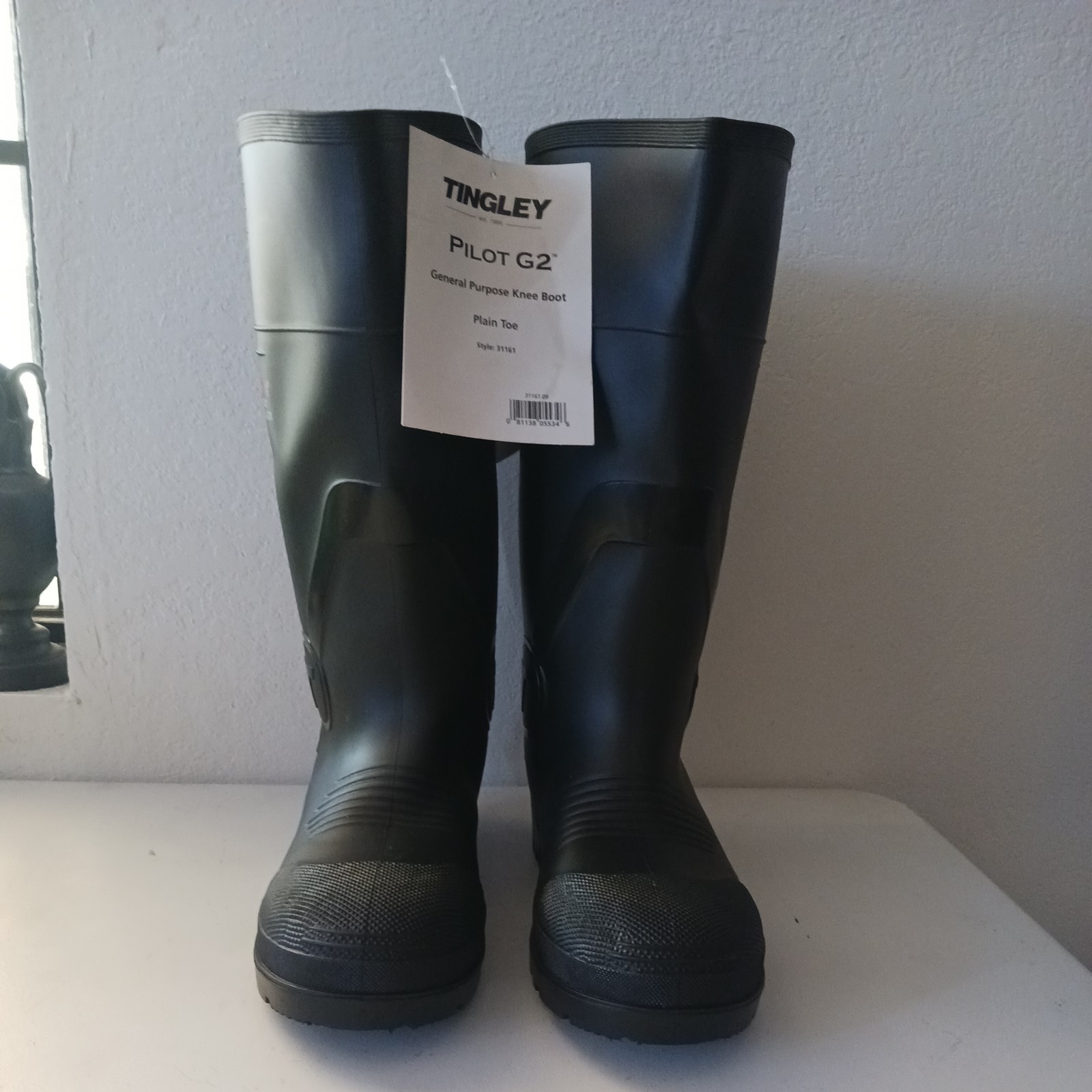 Tingley Pilot G2 Knee Boot Composite Plain Toe Size 9 Black Tingley