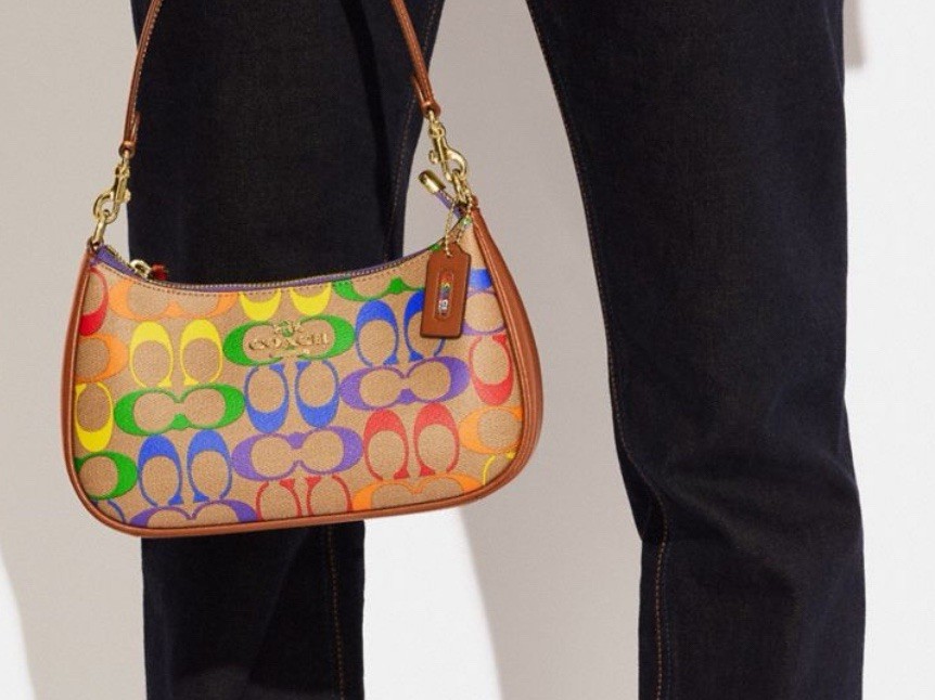 NWT Coach Trey Shoulder Bag In Rainbow Signature Canvas