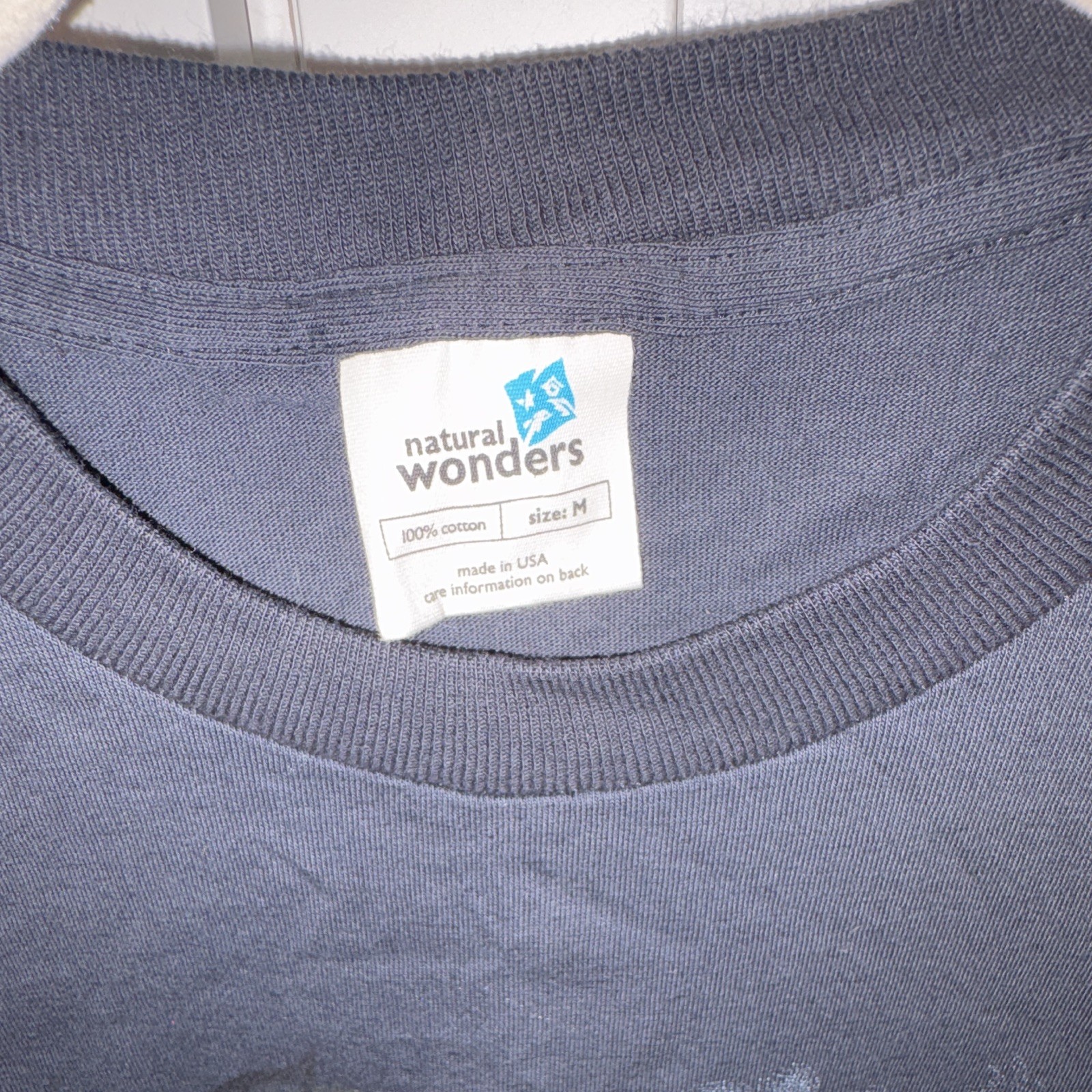 Single stitch vintage Natural Wonders Black Wolf Graphic Tee Cotton Knit M