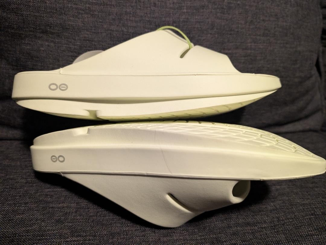 HOKA® ORA RECOVERY SLIDE SANDAL 3 – Vanilla size M7 / W9
