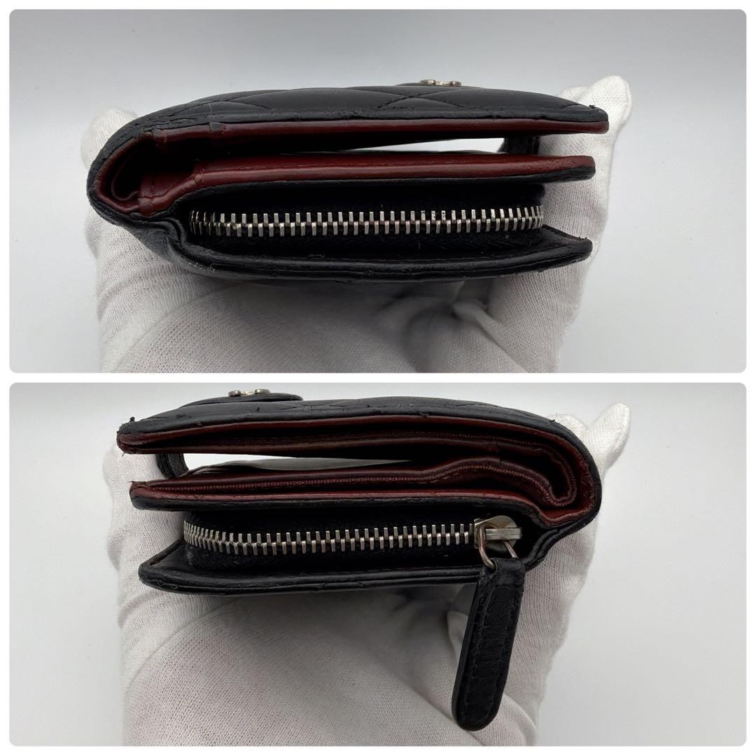 CHANEL wallet Matelass bi fold compact