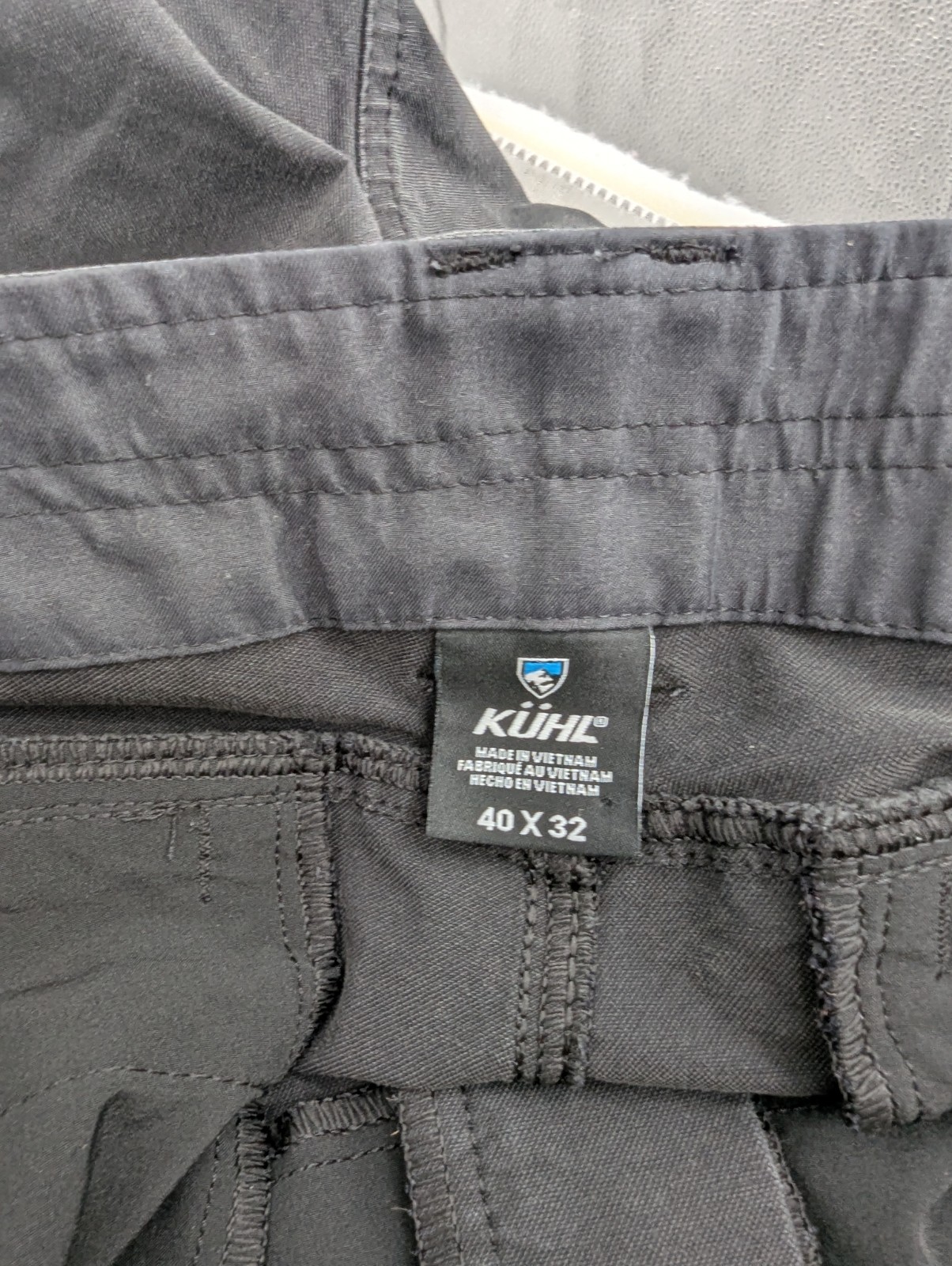 Kuhl Pants Mens 40×31 ** Black Resistor Lite Chino Stretch Outdoors Hiking Trail