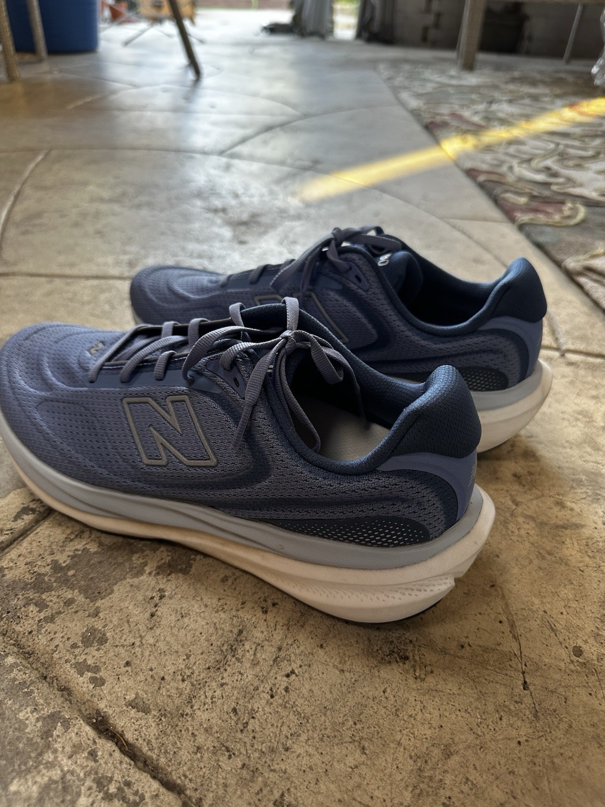 New Balance 1080 v15 Men’s Low Top Lace Up Running Sneakers Blue Mesh Rubber
