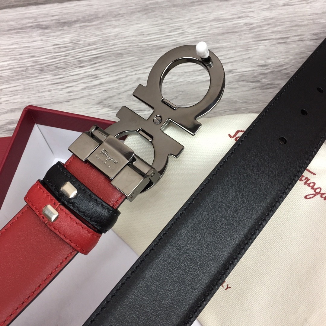 Authentic FERRAGAMO belt for sale NEW