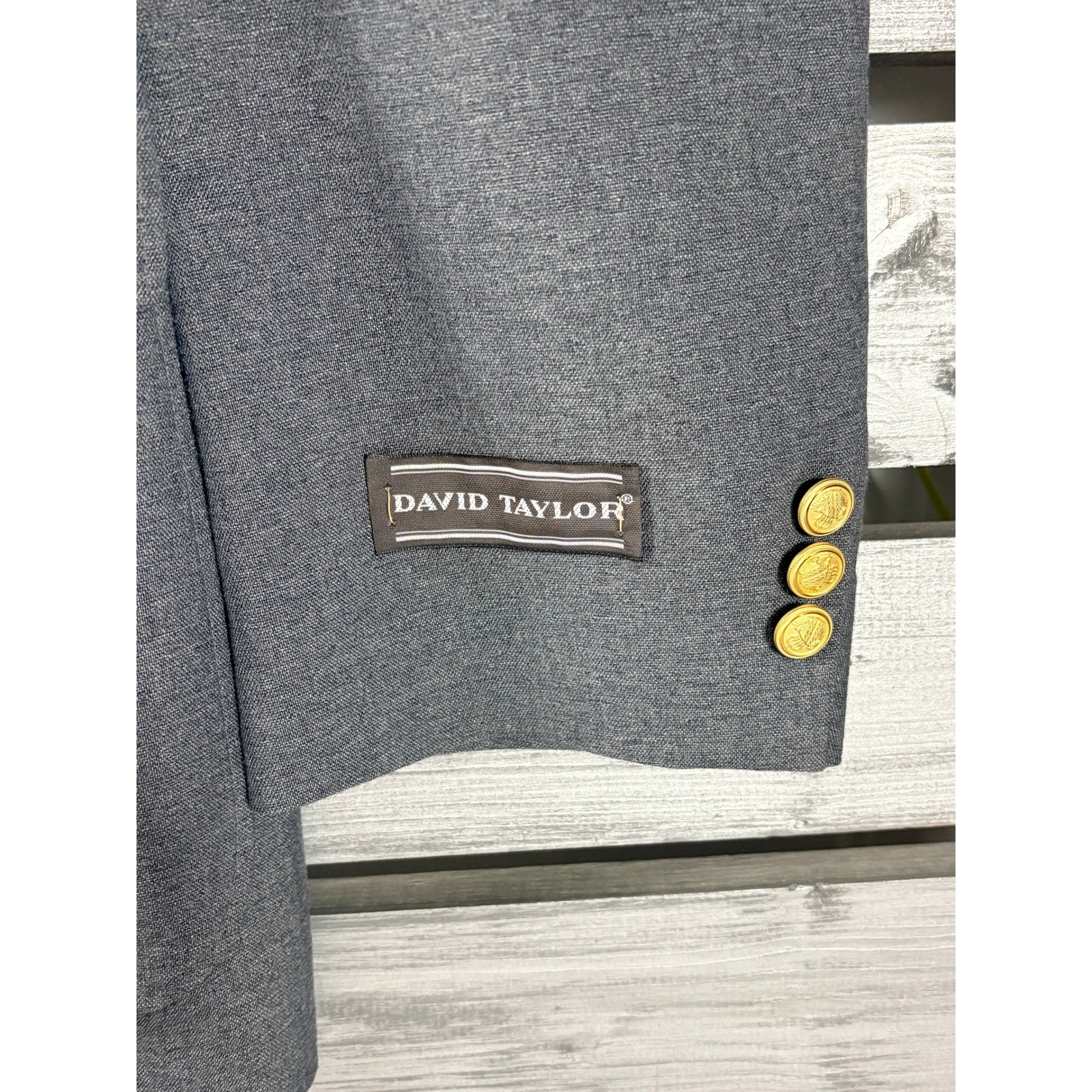 Vtg David Taylor Mens Gray Wool Blend Blazer Sport Coat 44R Gold Buttons NEW NWT