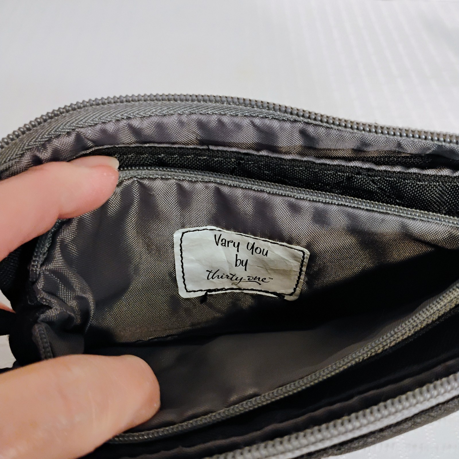 Thirty-one Black Quilted Vary You Wristlet