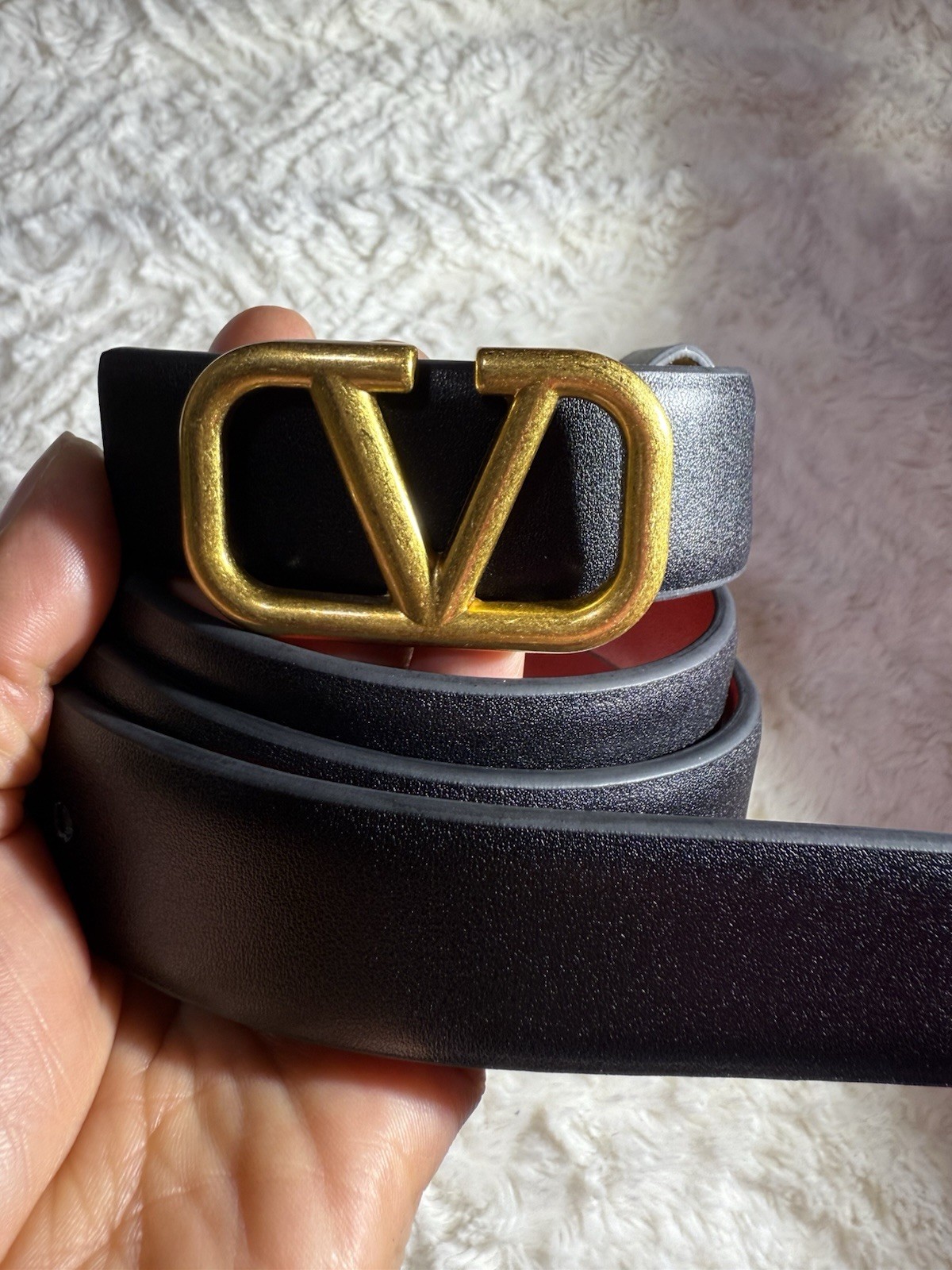 Valentino Garavani VLogo Signature calfskin reversible belt with buckle