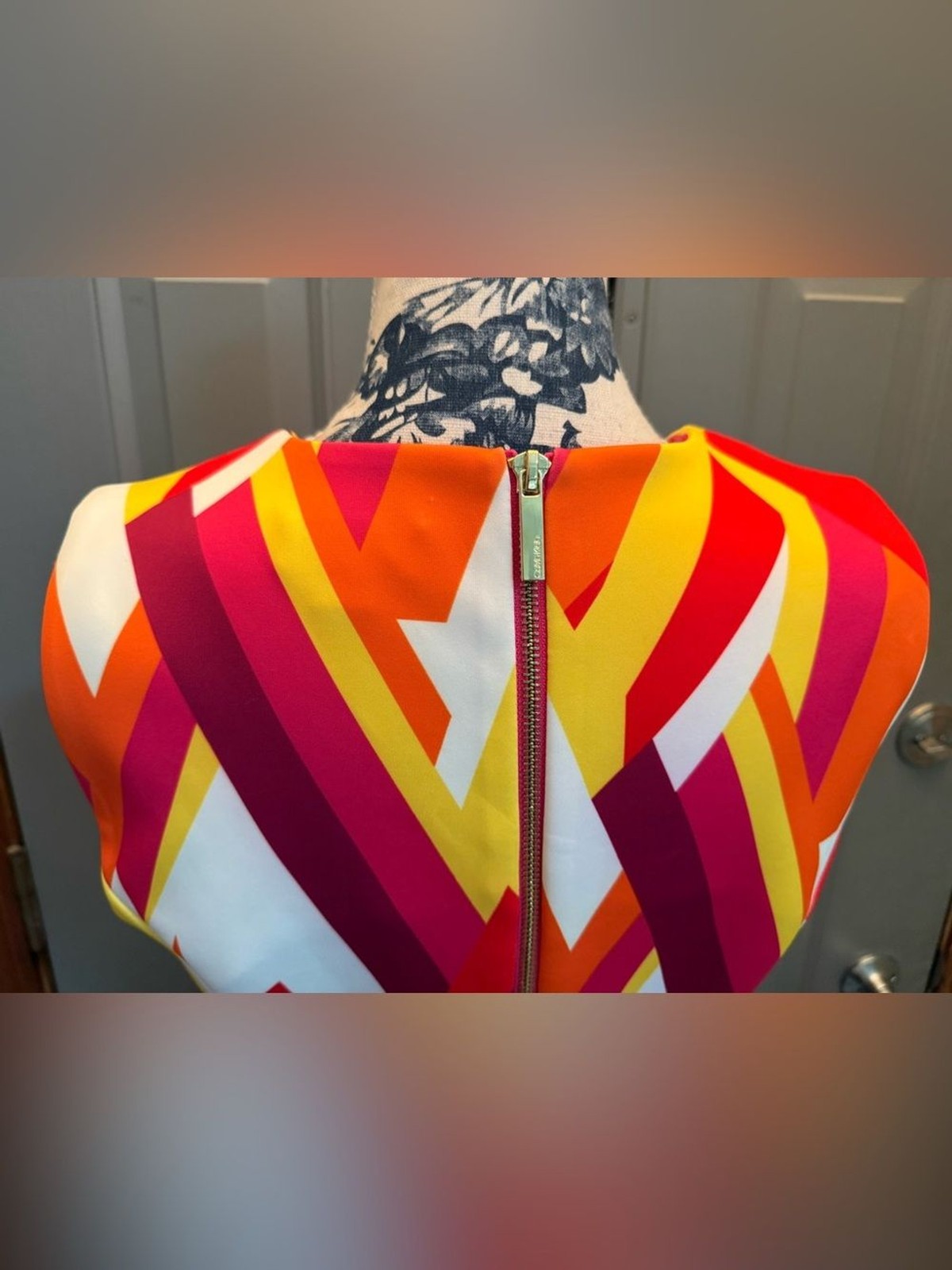 CalvinKlein geometric abstract sleeveless scuba dress (10) orange/yellow/red/wh