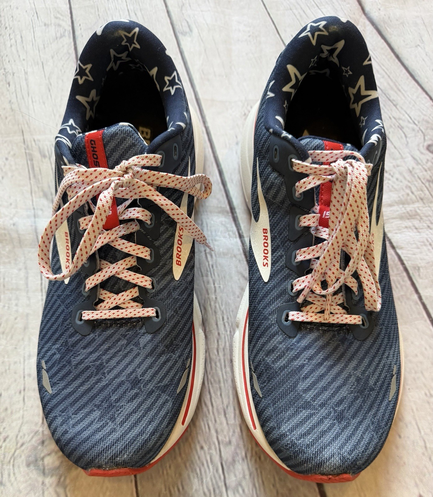 Brooks Ghost 15 USA Independence Women Sz 8 Stars Stripes Red White Blue