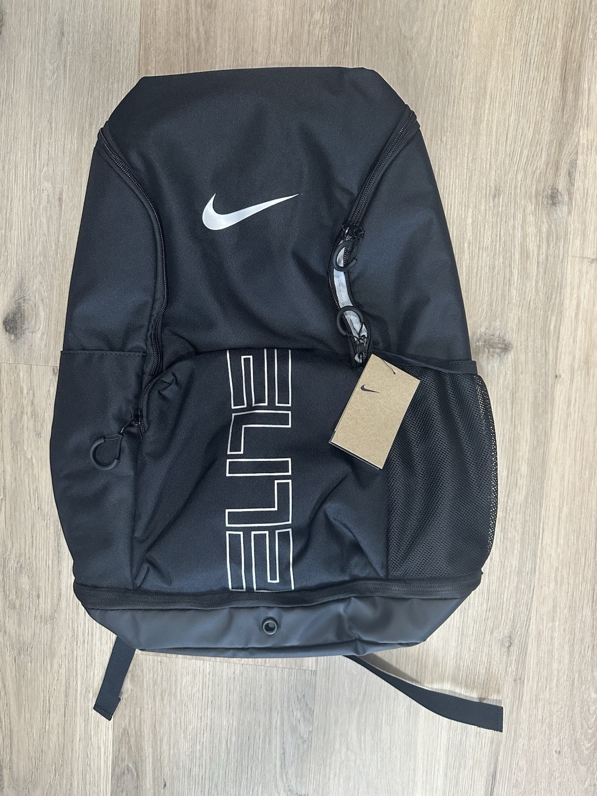 Nike Varsity Elite Backpack 32L Black Metallic Silver HM9965-010