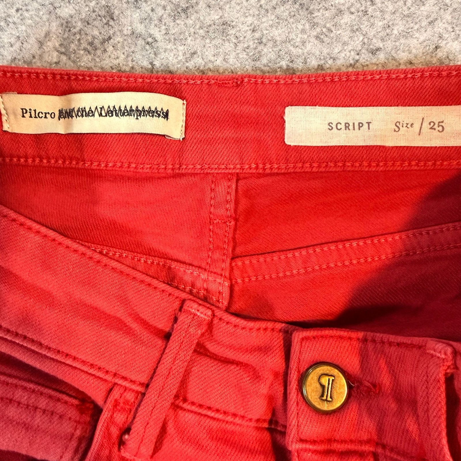 Pilcro Script Red Cropped Straight Leg Jeans Size 25 Raw Hem Anthropologie