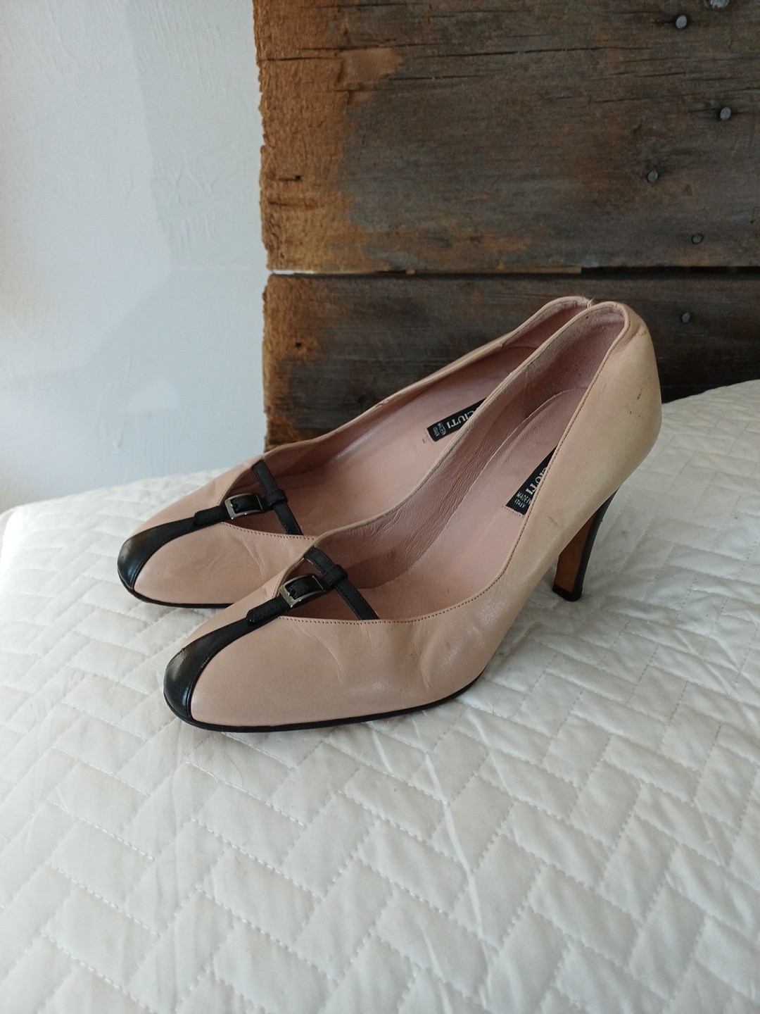 CLAUDIA CIUTI Black & Nude Pointed Toe Heels Pumps Size 7