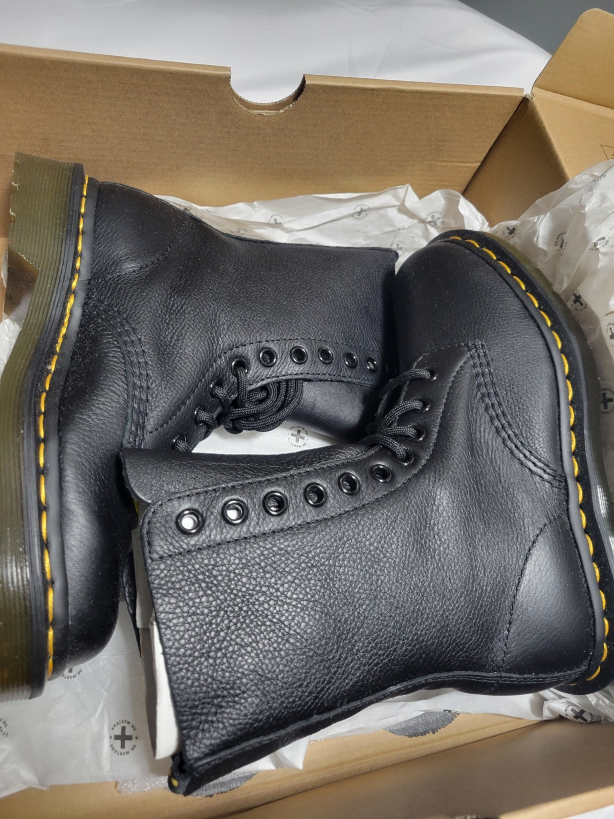 NIB Dr. Martens 1460 Black Leather Combat Utility Boots W5 Lace Up 8 Eye New