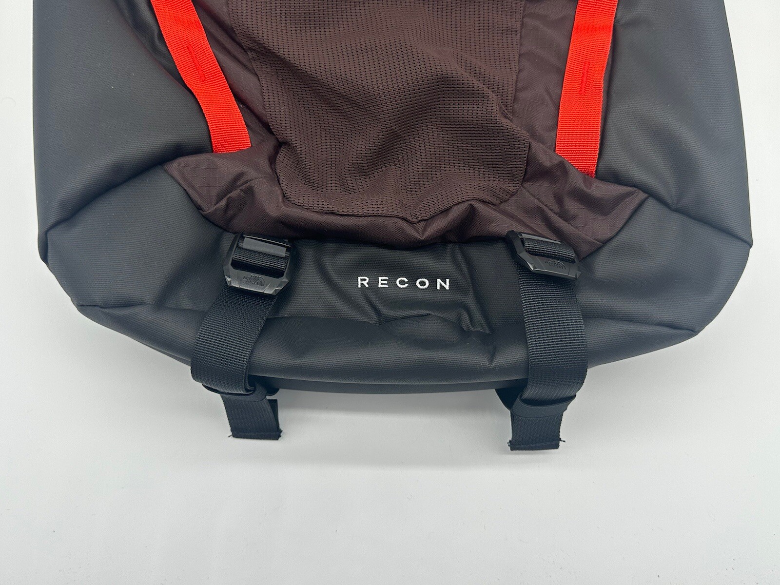 The North Face Recon Backpack Brown Orange Travel Hiking NF0A52SHOHG-OS Rare