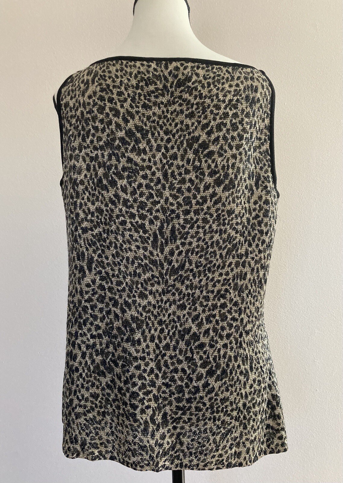 ST. JOHN Boutiques Animal Print Gold Metallic Knitted Tank Top Women’s Size M