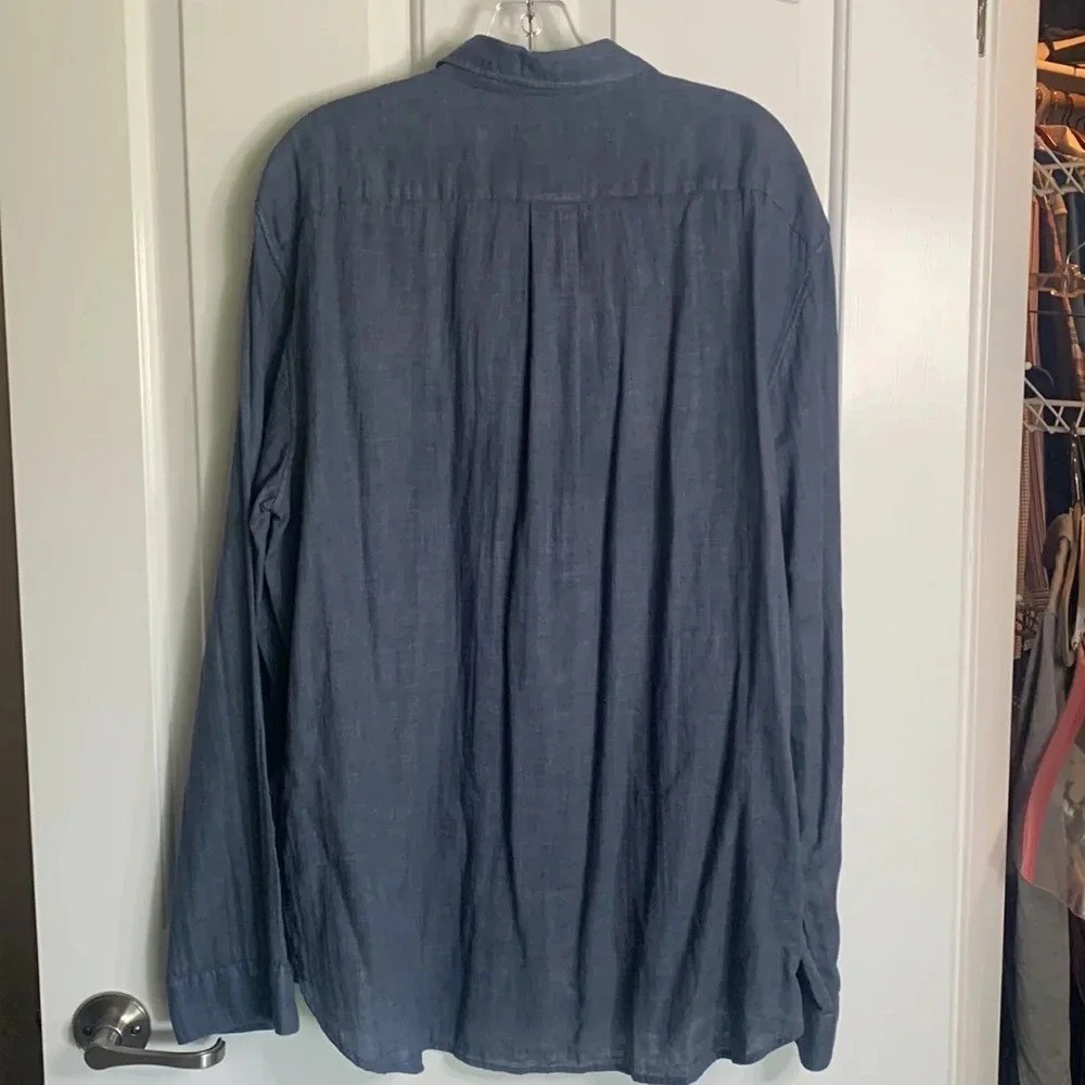 NWOT mens VINCE blue lightweight cotton shirt size XL