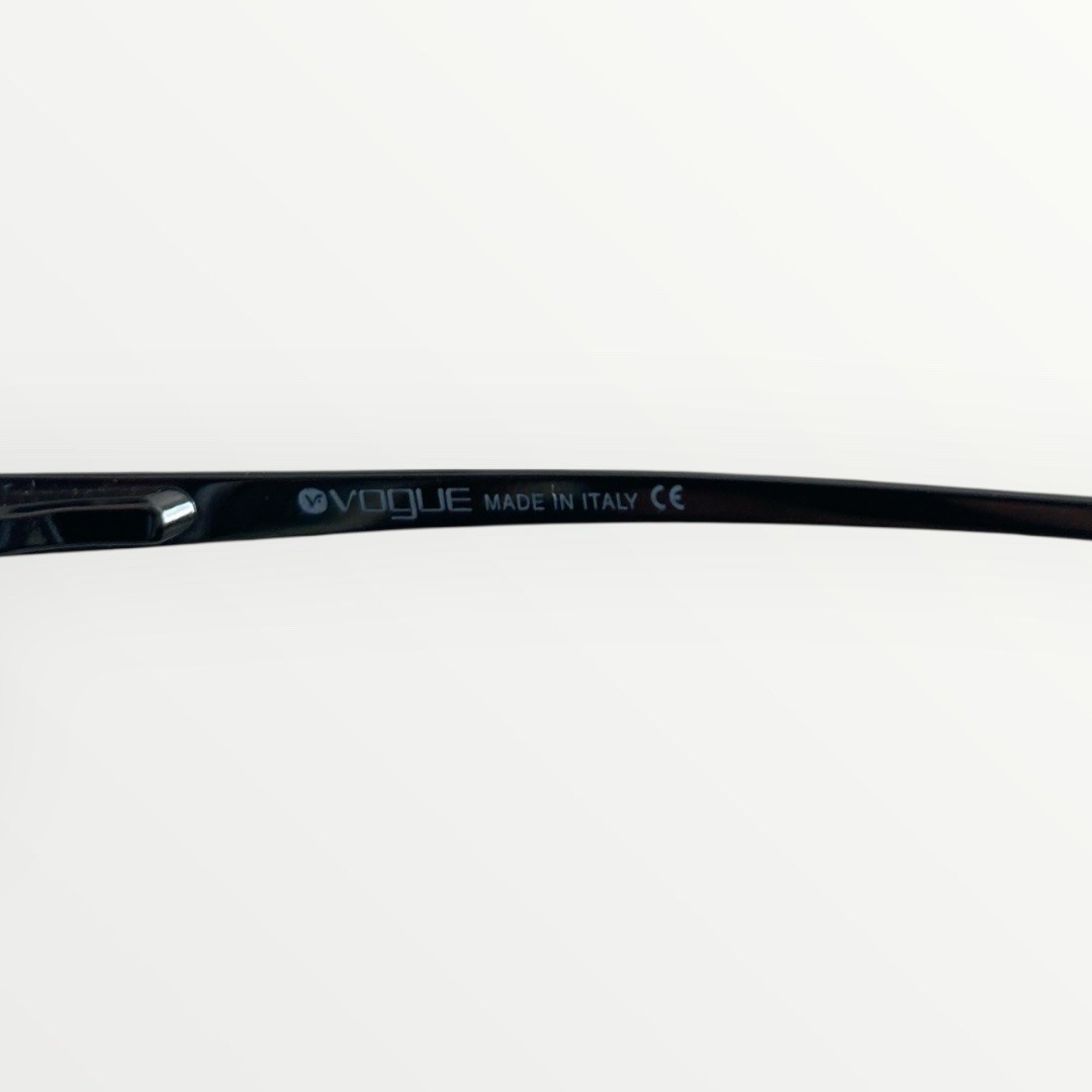 Vintage 1990s Vogue VO-2285 Tortoise Rectangle Sunglasses