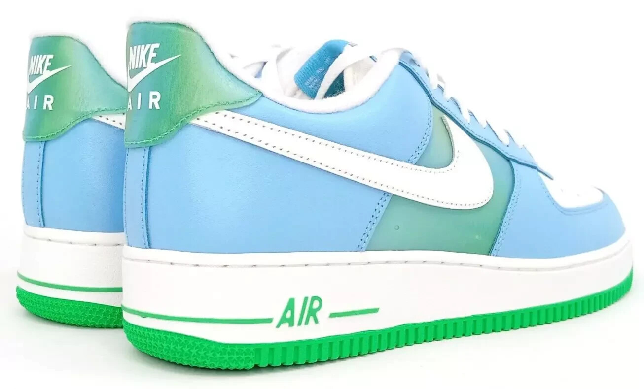 “NEW” Nike Men’s Air Force 1 ’07 Sneakers Size 11 US