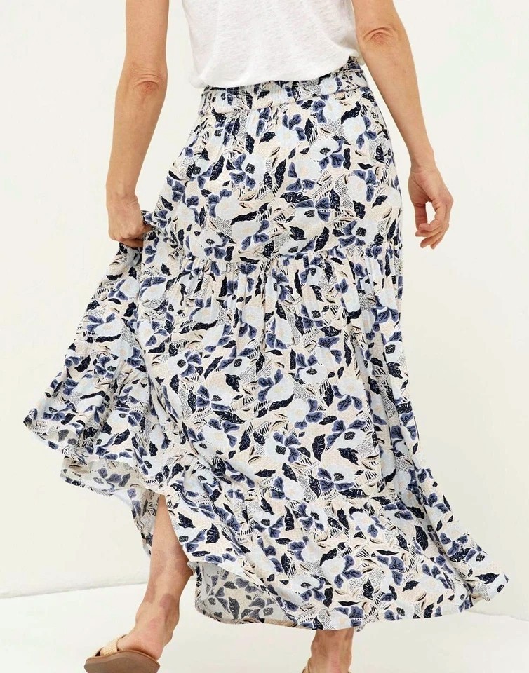 FatFace Fat Face Dark Blue & White Jayla Batik Floral Print Crinkle Skirt 16