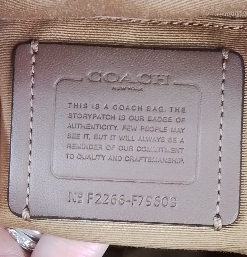 Coach Gallery Leather Tote Purse Gold/Chalk F79608 #J3032