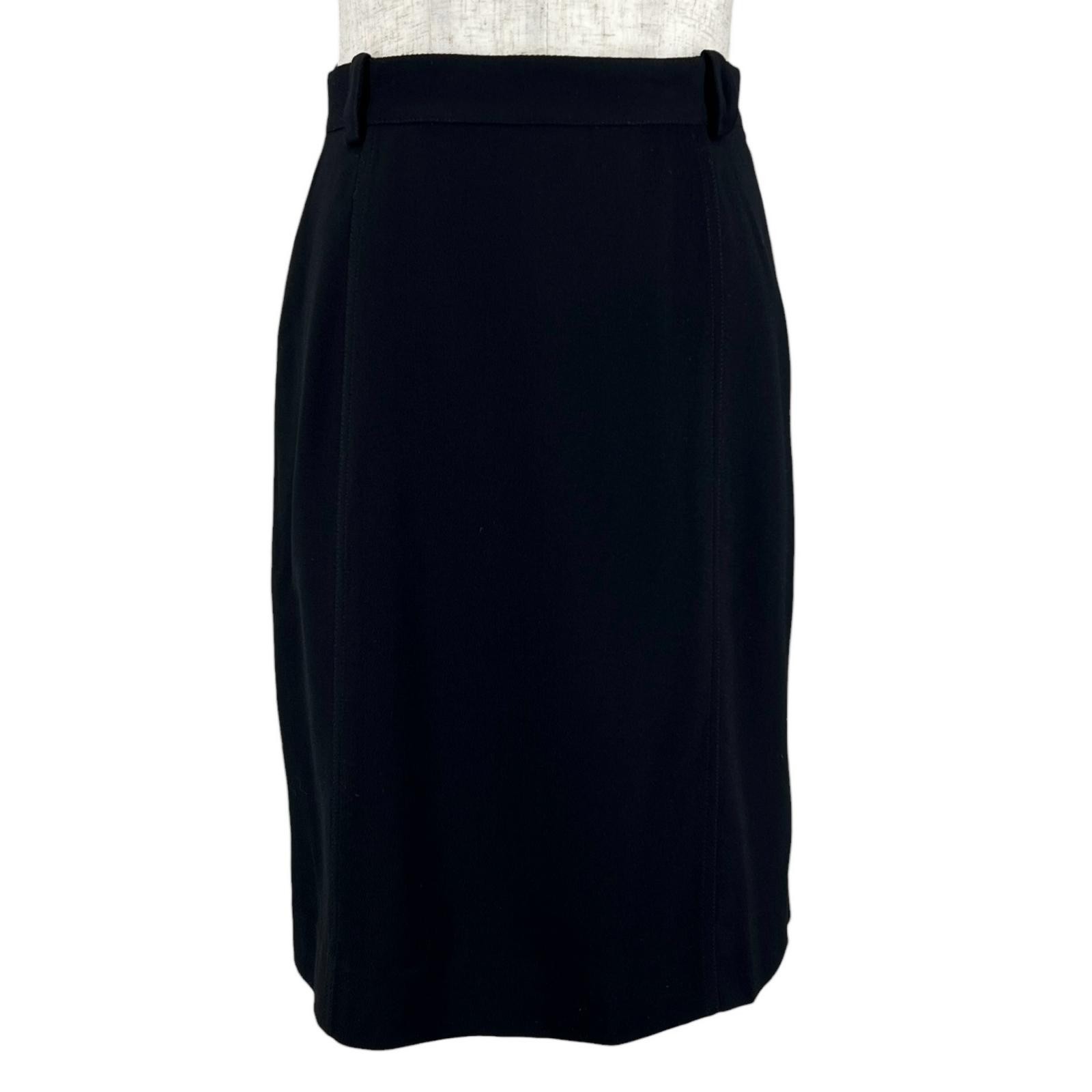 CHANEL Wool Skirt – DUTY FREE