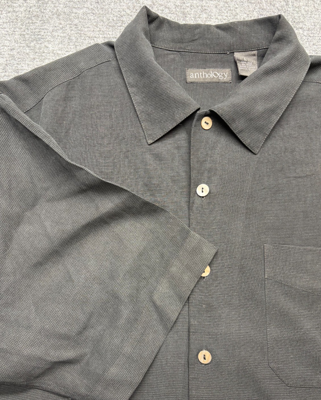 Anthology Mens Large Black 100% Silk Short Sleeve Button Down Shirt Textured