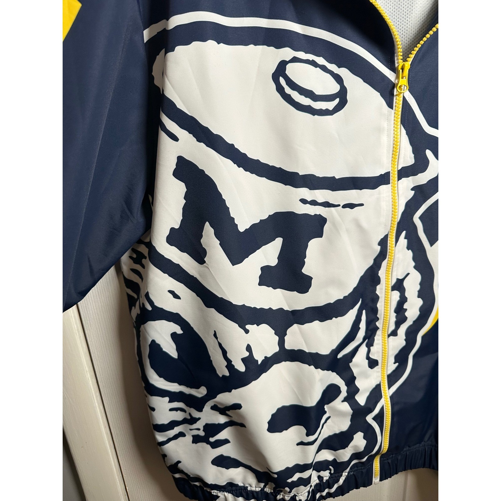Mitchell and Ness Michigan Wolverines College Vault Windbreaker Jacket 3XL