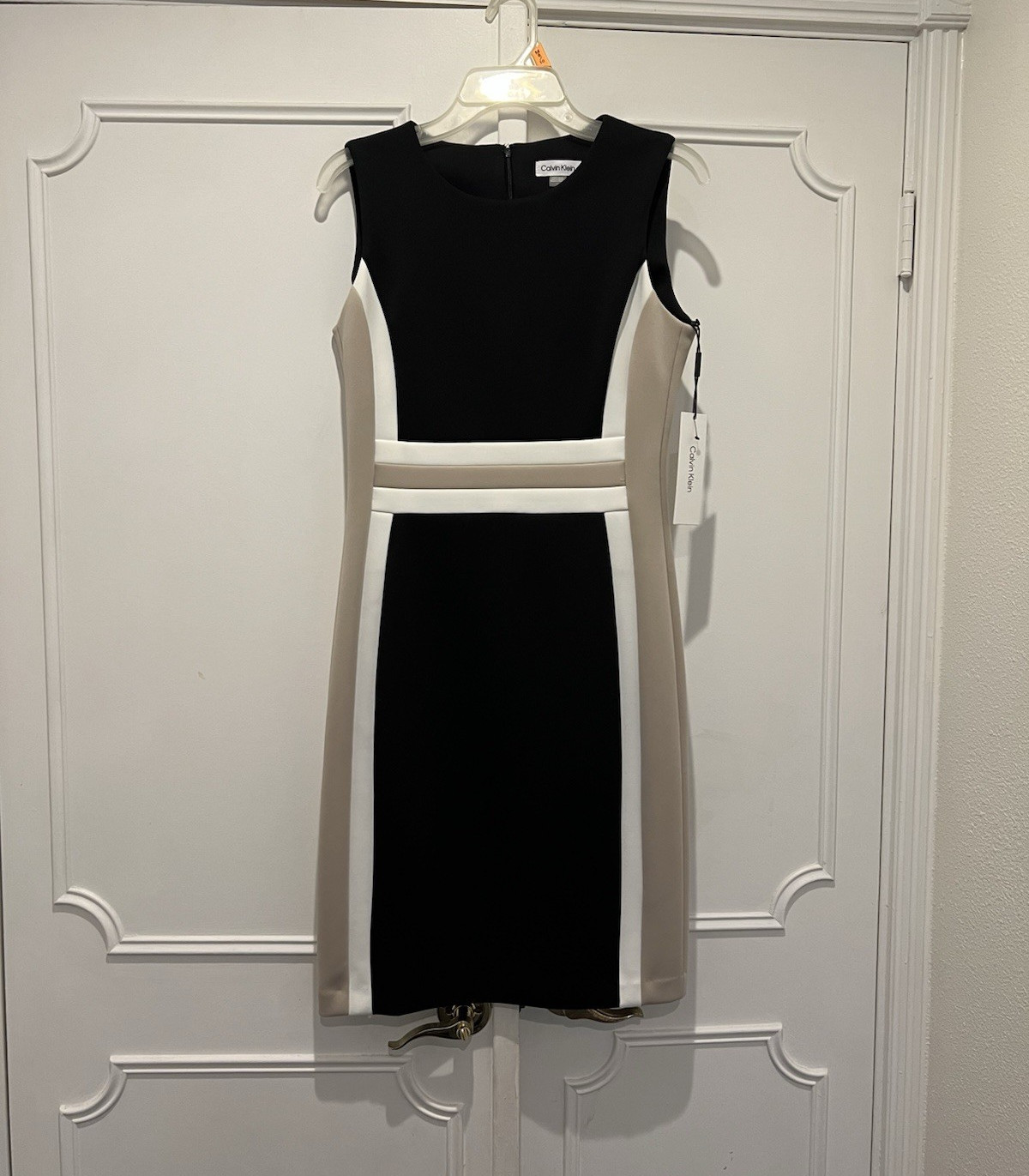Calvin Klein Colorblock Sheath Dress Sleeveless Knee Length Zip Size 8