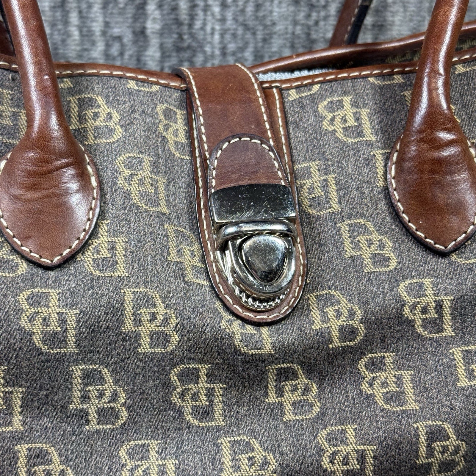 Dooney & Bourke Satchel Tote Bag Push Lock Signature Canvas Leather Trim Purse